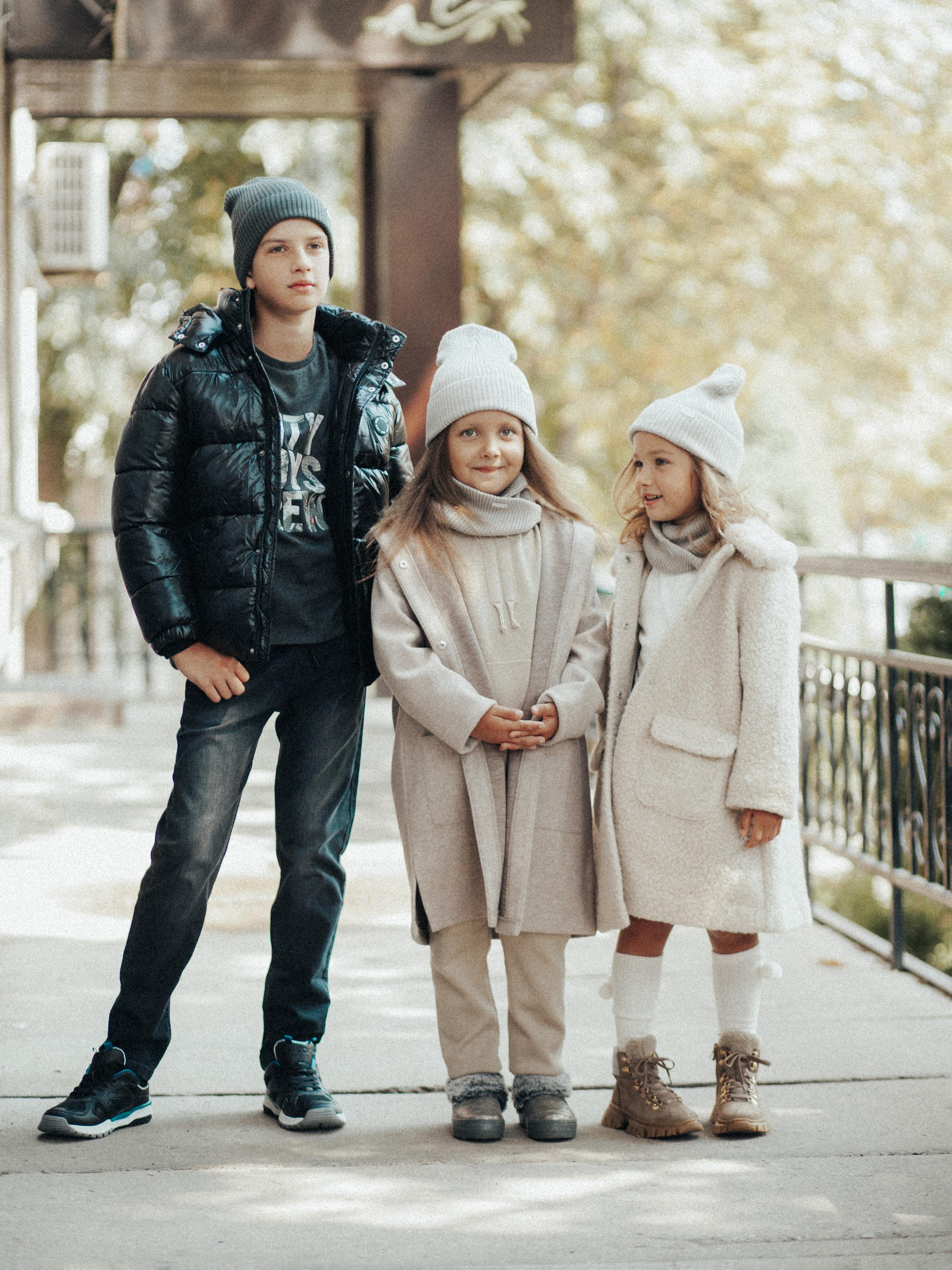 Съёмка верхней одежды. Фотограф Мальнева Юлия в Липецке, в Москве. Фотостудия MARU в Липецке