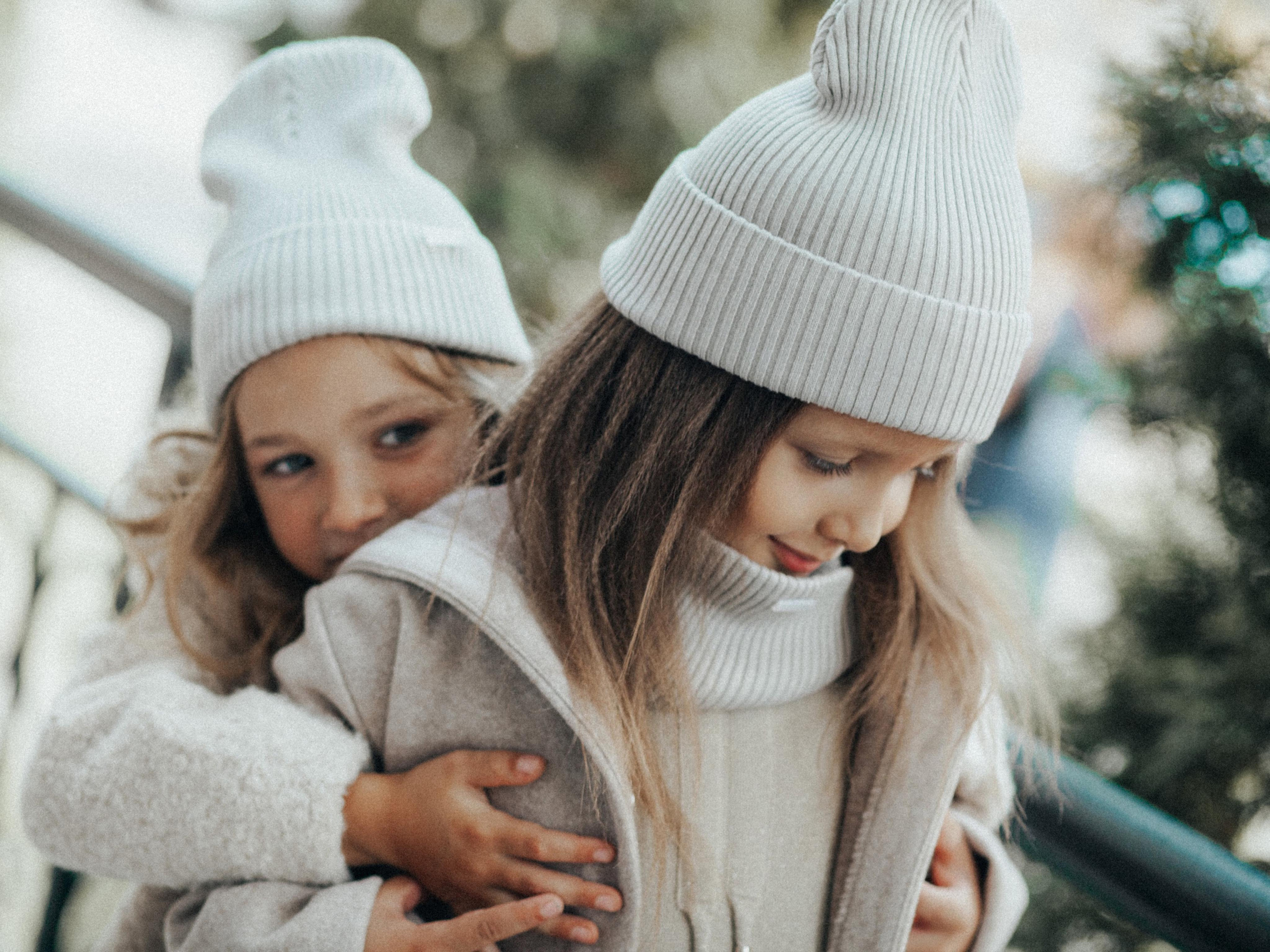 Съёмка верхней одежды. Фотограф Мальнева Юлия в Липецке, в Москве. Фотостудия MARU в Липецке