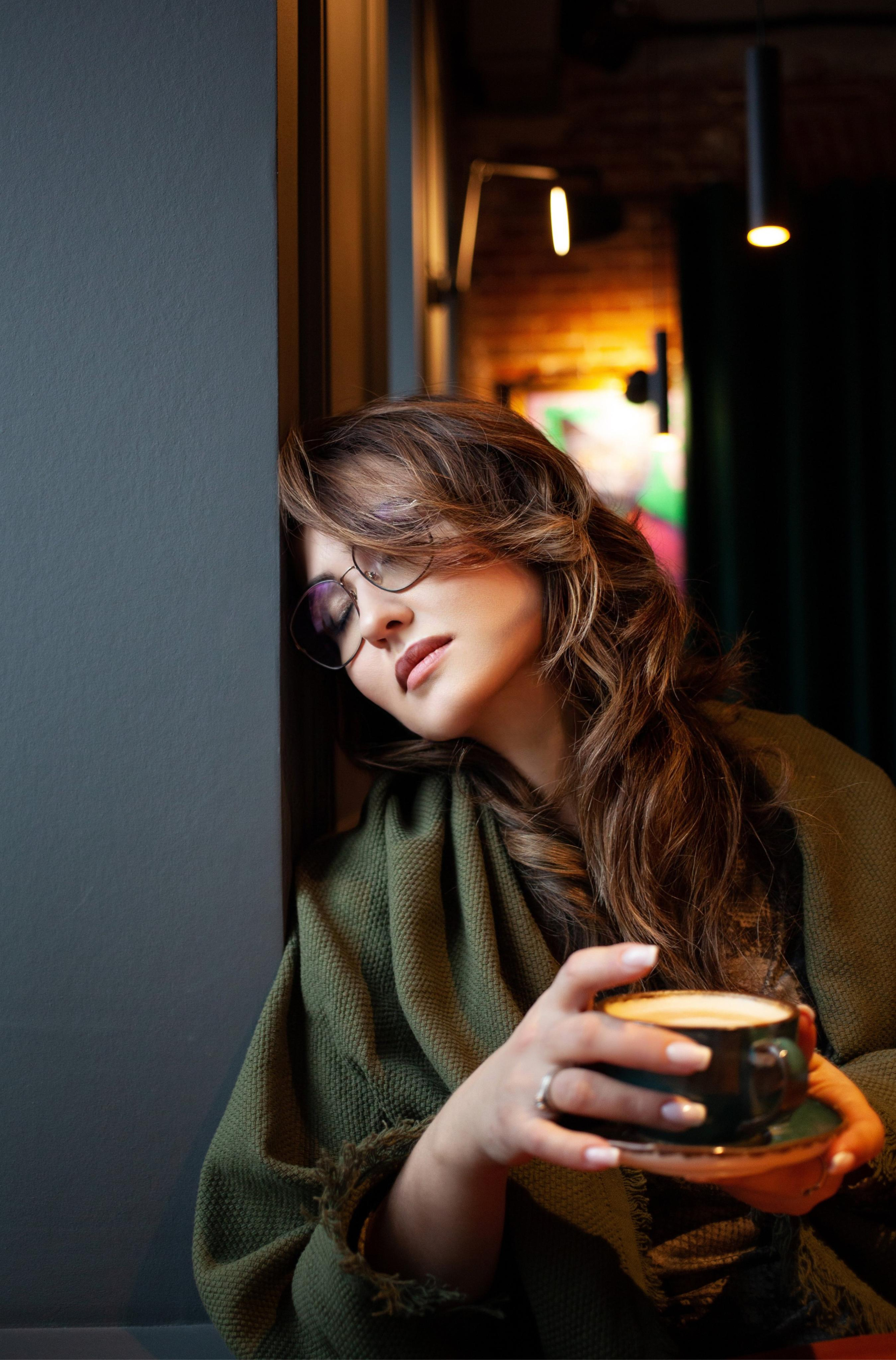 Вечер. Кафе. Фотограф Мальнева Юлия в Липецке, в Москве. Фотостудия MARU в Липецке