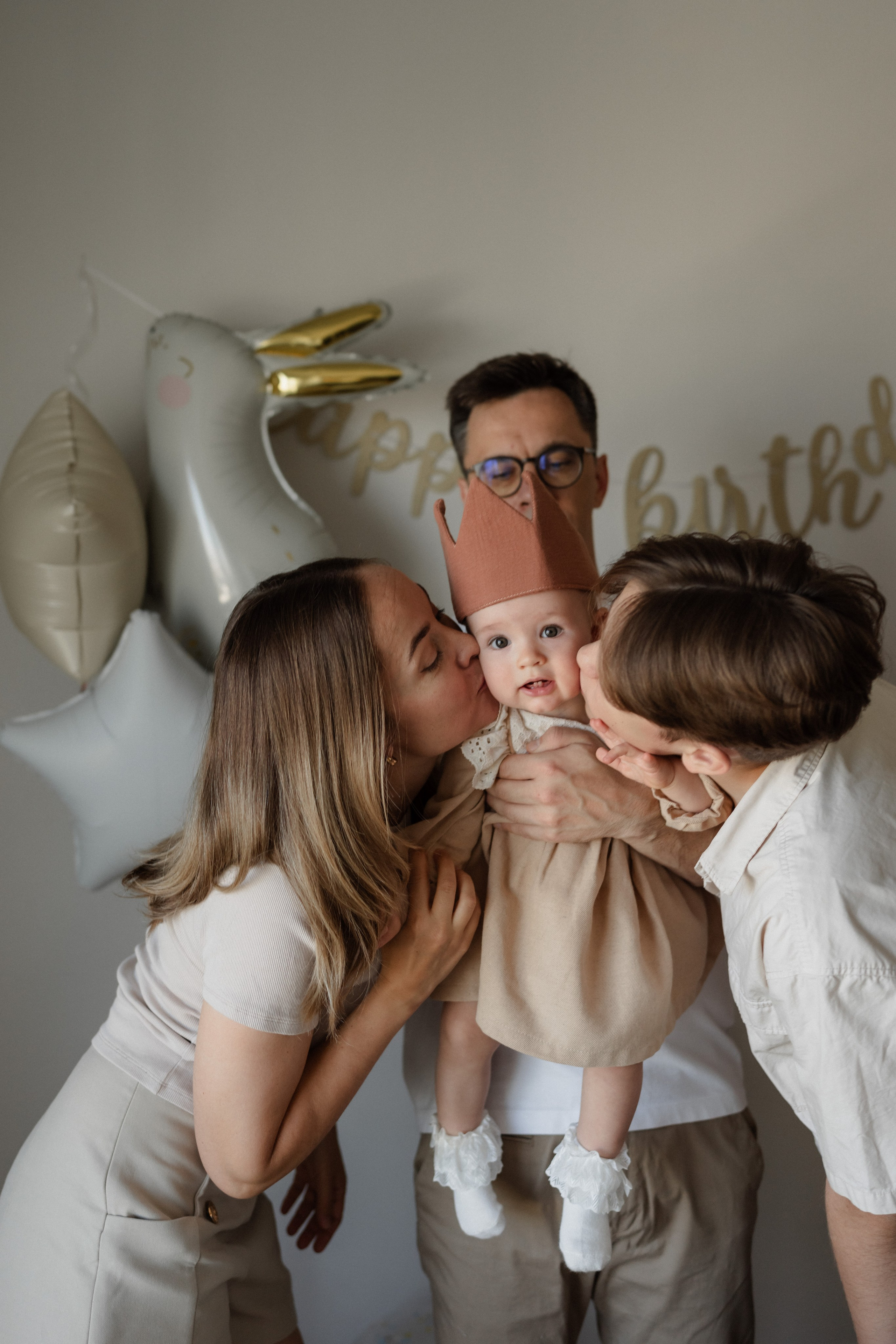 Мире 1 годик. Ярослава Осетрова фотограф — Мск