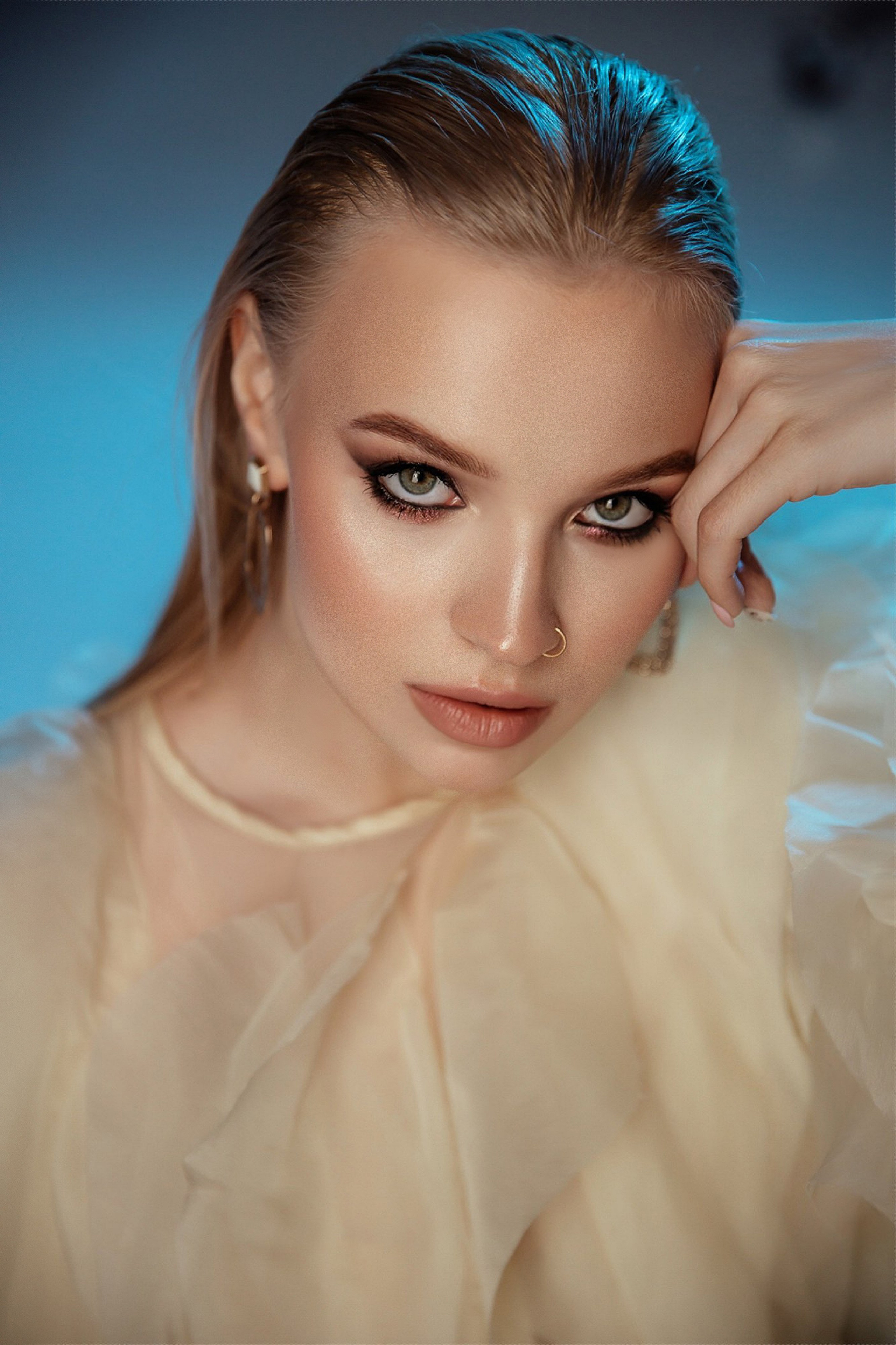 Алена — фотостудия. Камилла — свадебный и женский фотограф в Саратове