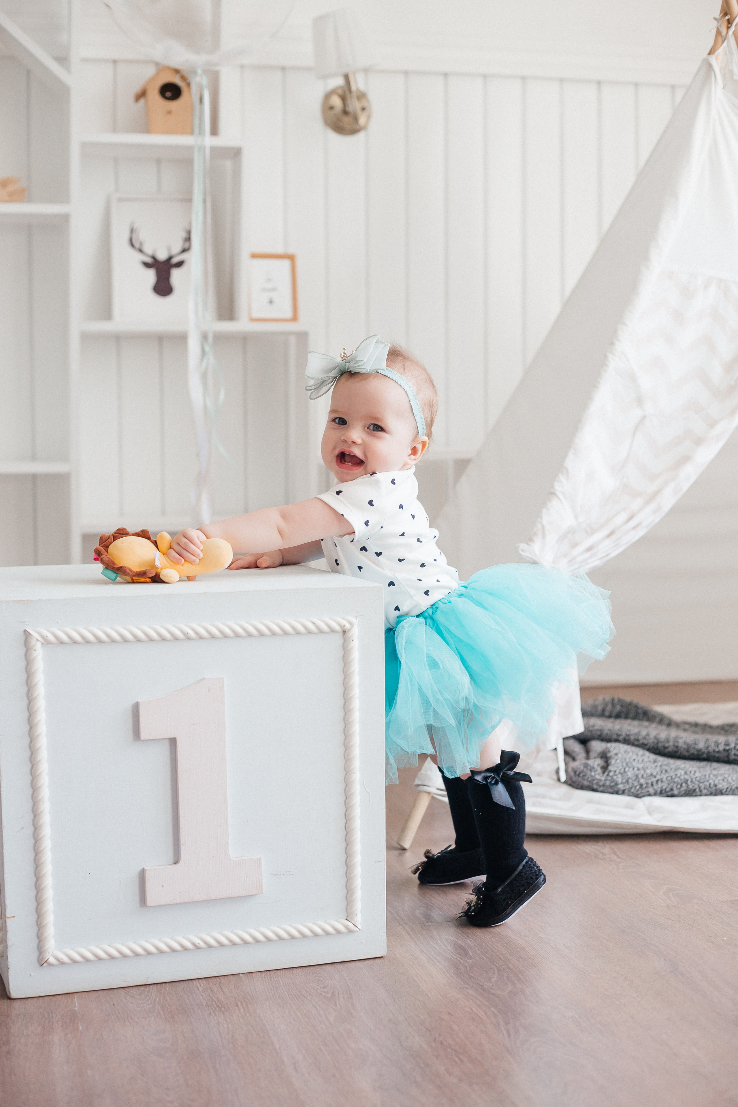 Семейная фотосессия с ребенком в детской фотостудии Челябинска. Свадебный фотограф Челябинск Зиненко Виктория