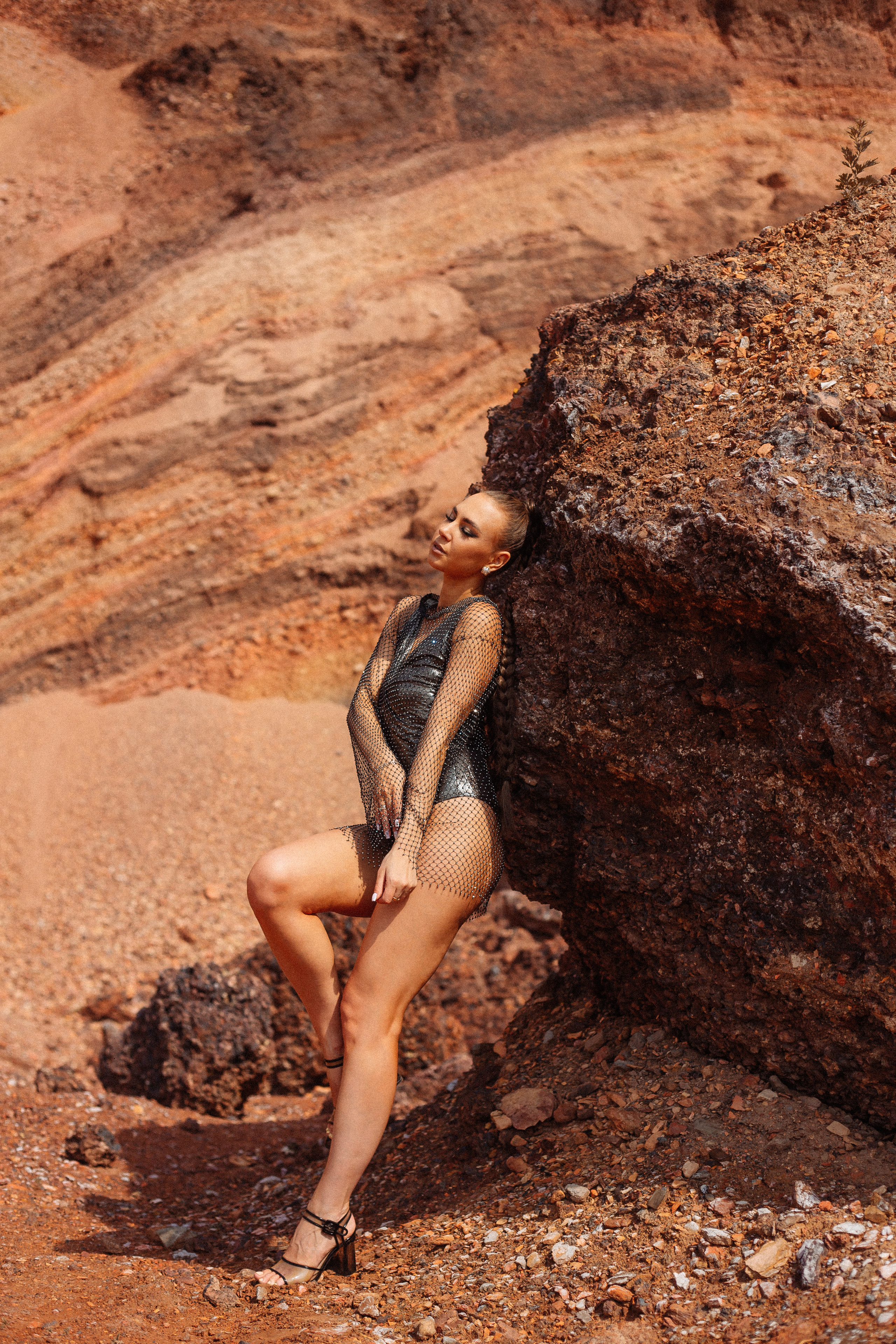 Фотосессия в песках. Свадебный фотограф Челябинск Зиненко Виктория