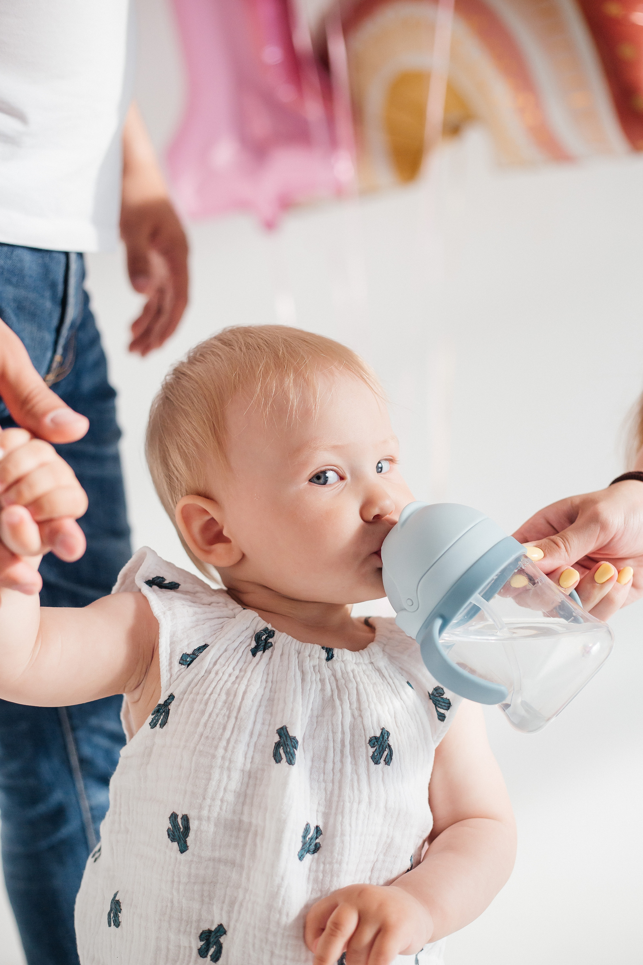 Фотосессия в честь годика Софии в фотостудии Челябинска. Свадебный фотограф Челябинск Зиненко Виктория