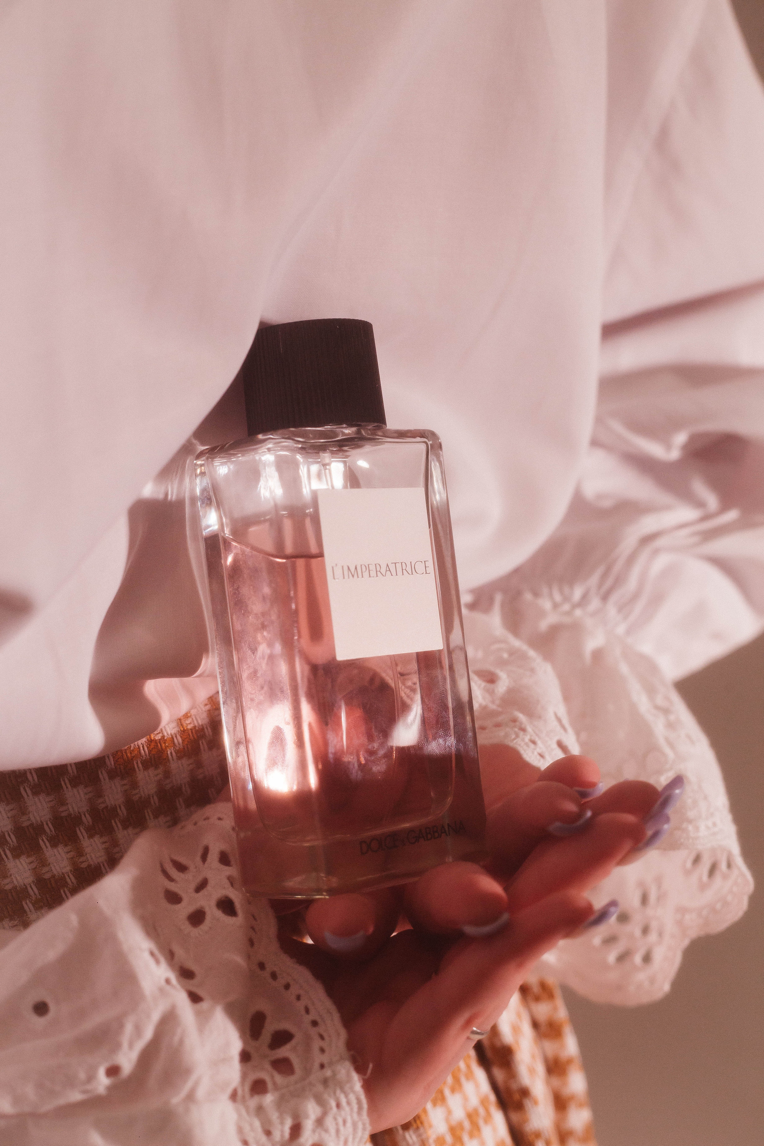 Съемка для магазина парфюмерии. Свадебный фотограф Челябинск Зиненко Виктория