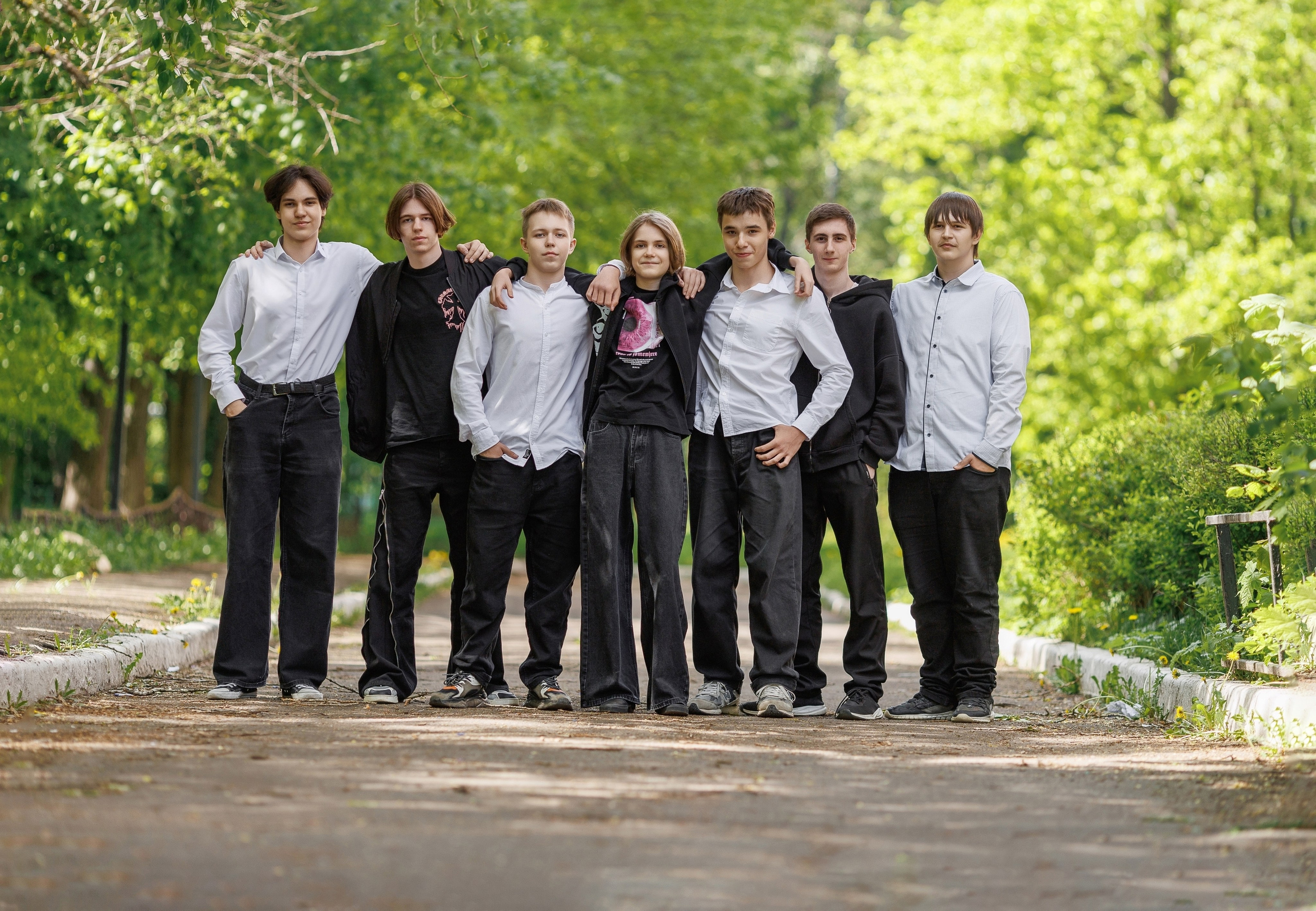 СТАРШАЯ ШКОЛА. Выпускные альбомы, школьные фотографии, детский сад, Москва и Московская область