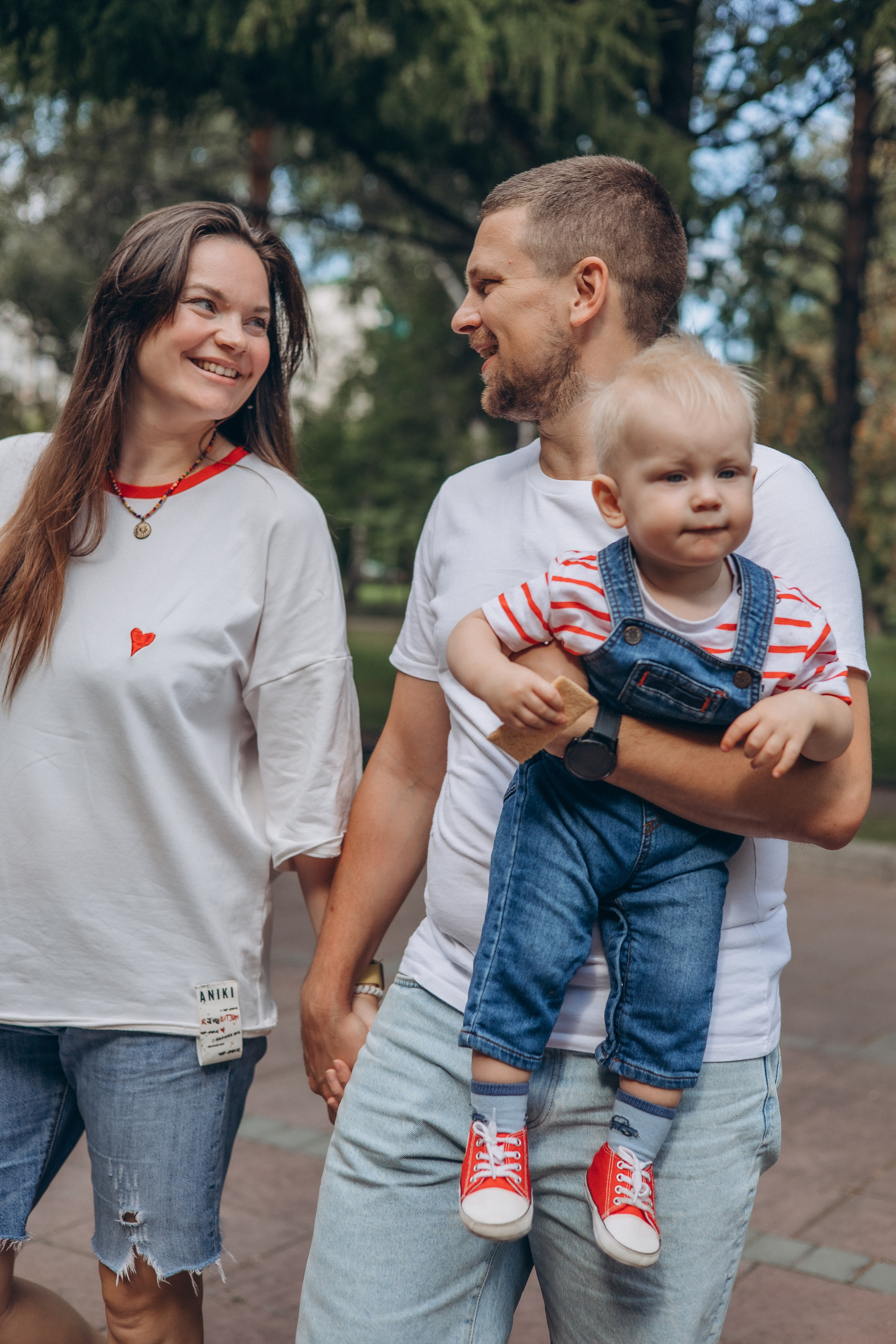 Прогулка в Нарымском сквере. Семейный, детский, женский фотограф в Новосибирске Оля Борисова