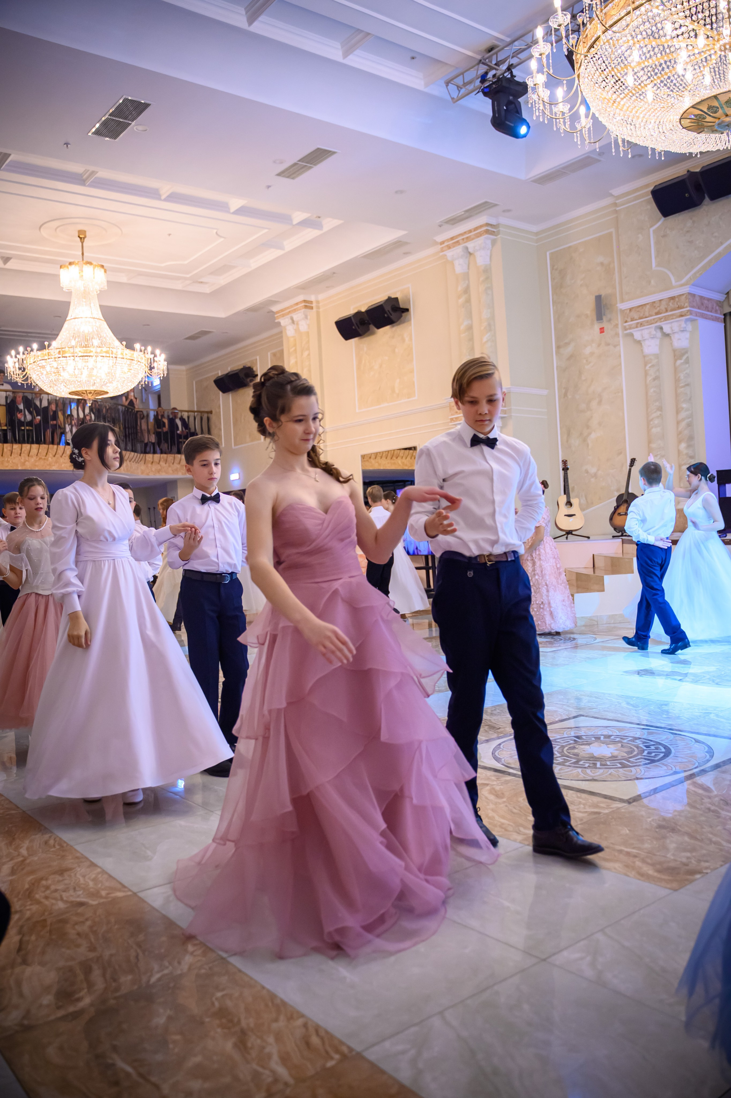 Бал ФМШ 7 класс. Фотограф новорожденных, семейный детский в Тюмени Татьяна Морозова