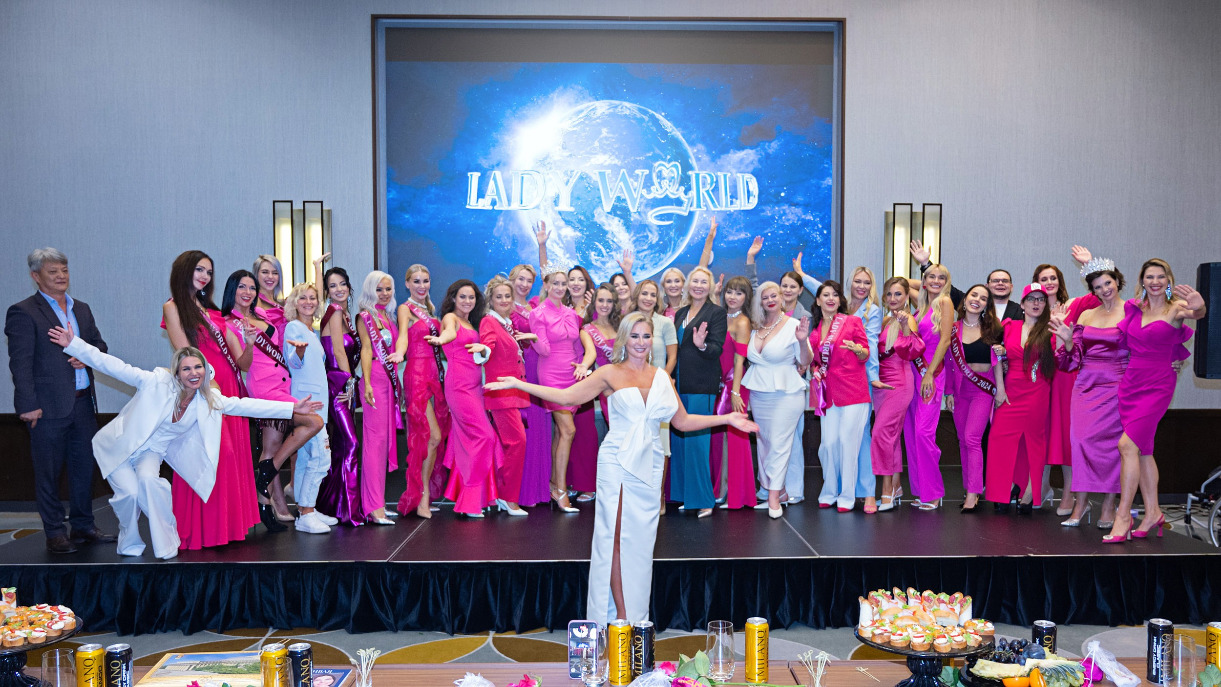 Церемония открытия Конкурса красоты «LADY WORLD» 2024. Фотографирую счастливых людей в Сочи