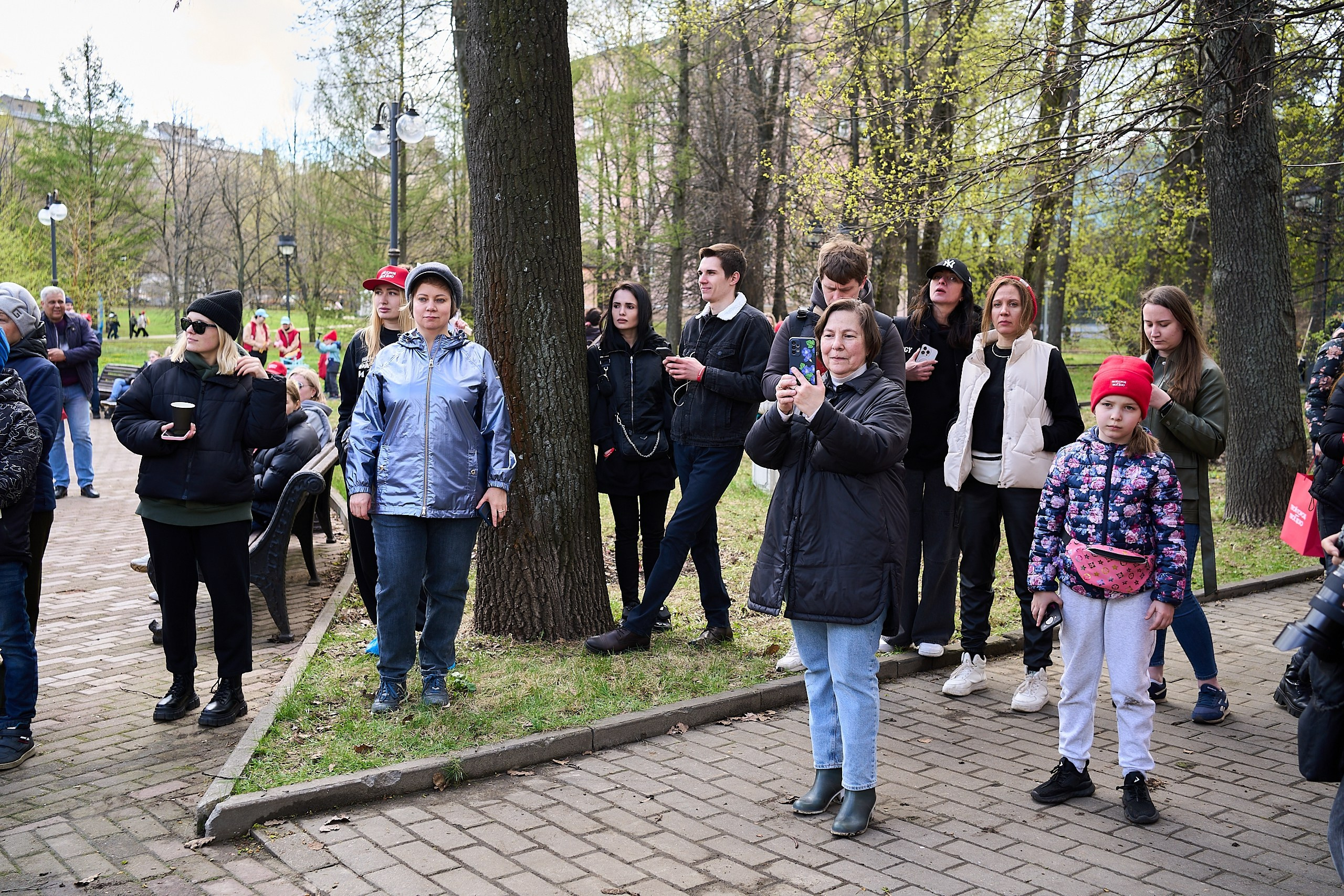 Субботник у Управления делами Мэра и Правительства Москвы. Фотограф и Видеограф в Москве. Олег Корушев