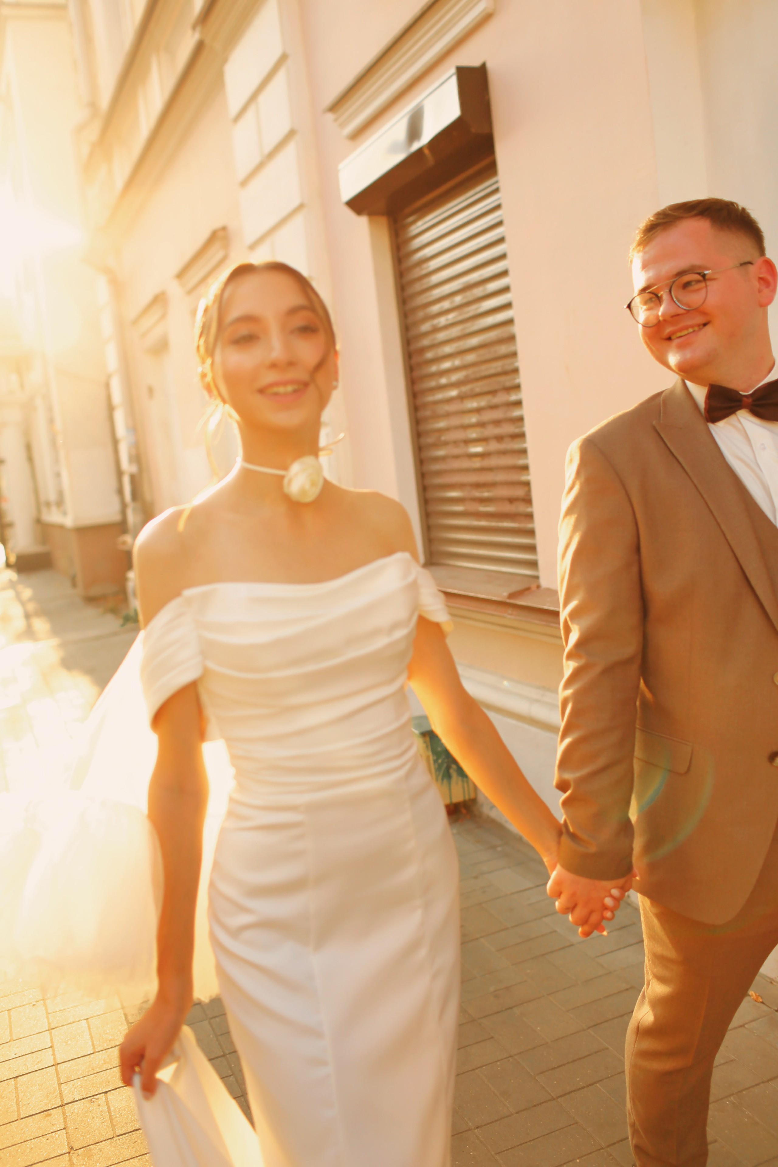 Свадебная осенняя фотосессия Ивана и Лидии в городе. Свадебный и репортажный фотограф в Ярославле и Санкт-Петербурге Роман Микрюков