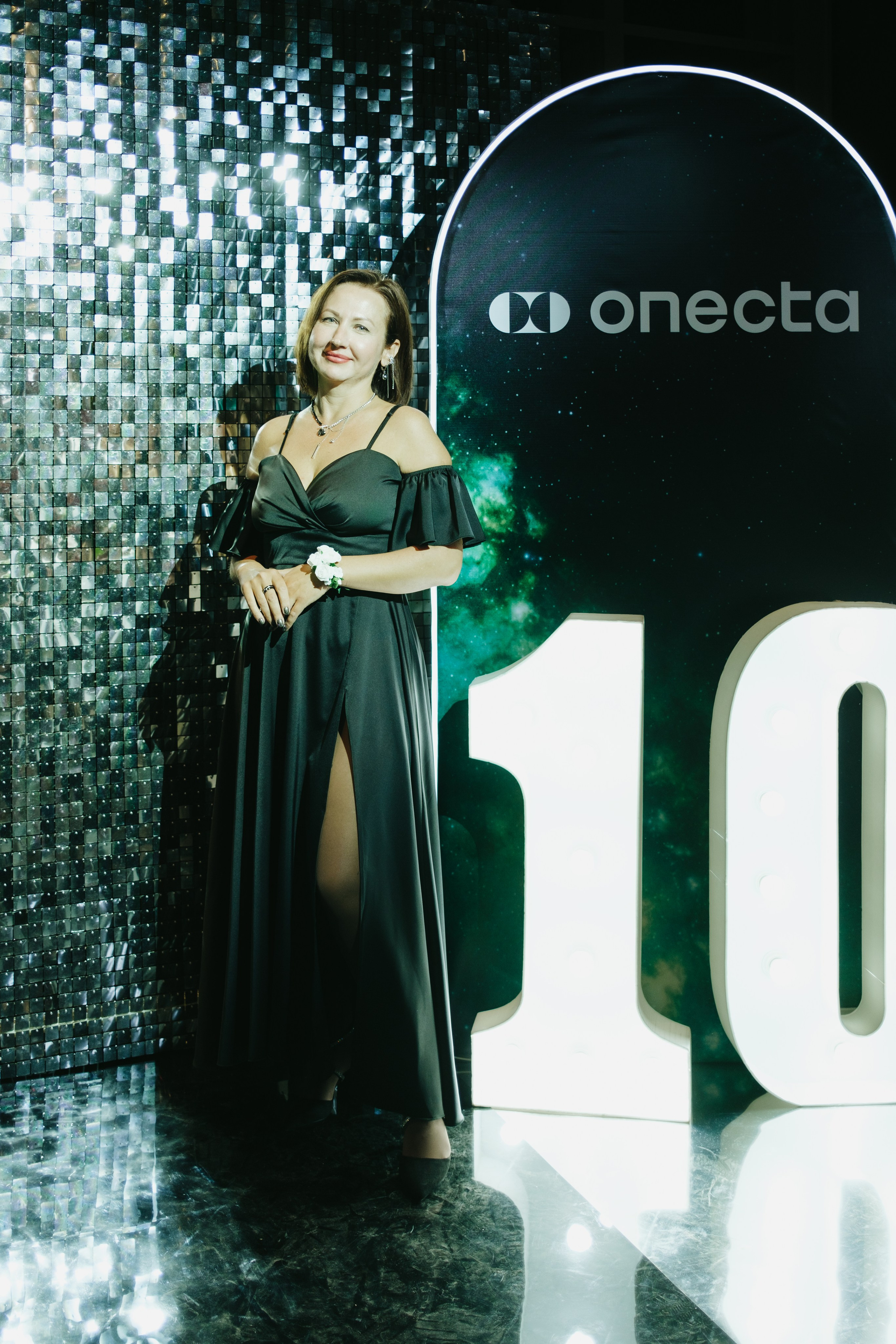 Корпоратив в Сириусу (Адлер) 10 лет компании. Свадебный фотограф Денис Ожигин в Краснодаре и крае. Эмоциональная и стильная съемка вашего дня