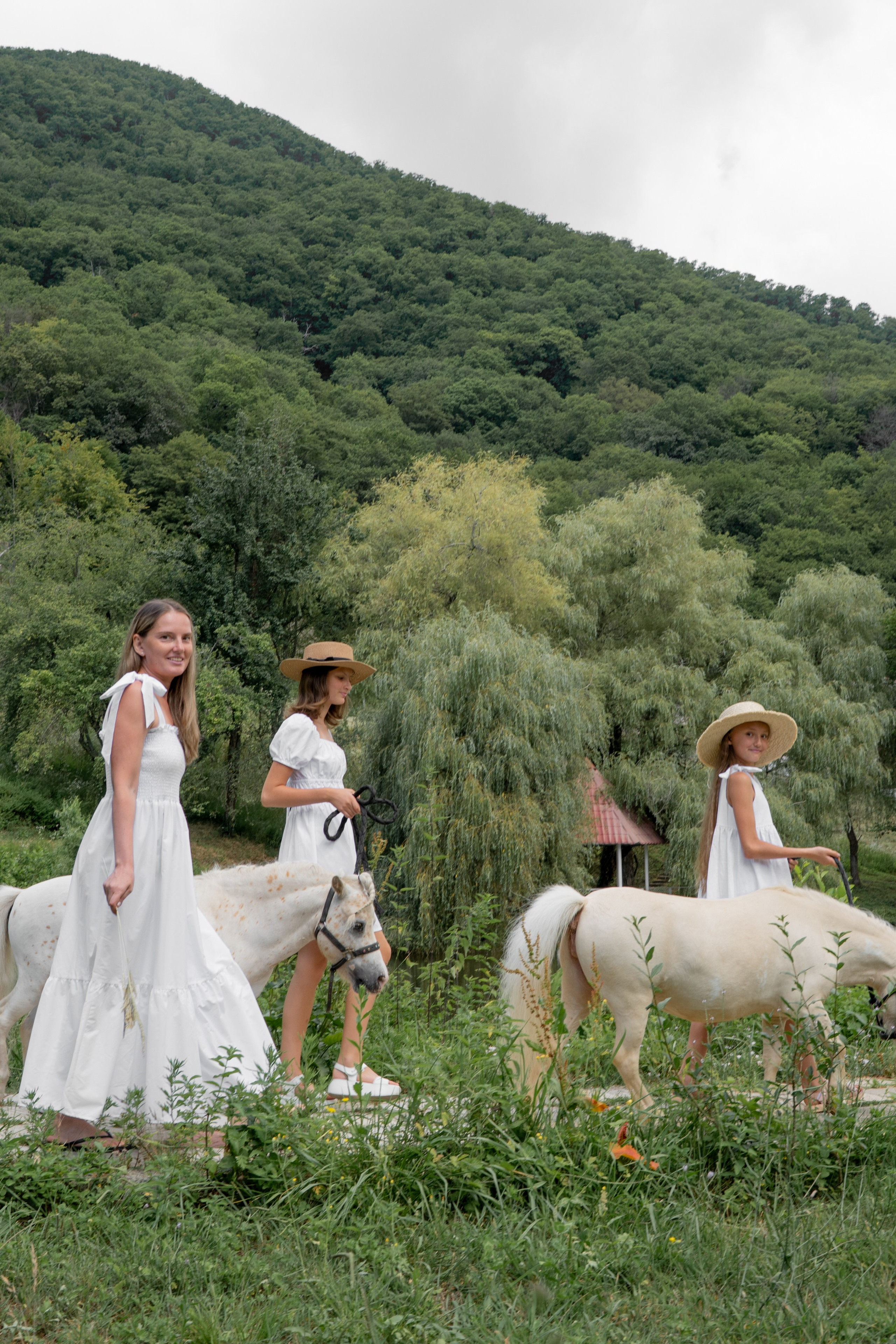 Мама и дочки. Фотограф в СПб Юлия Ченда