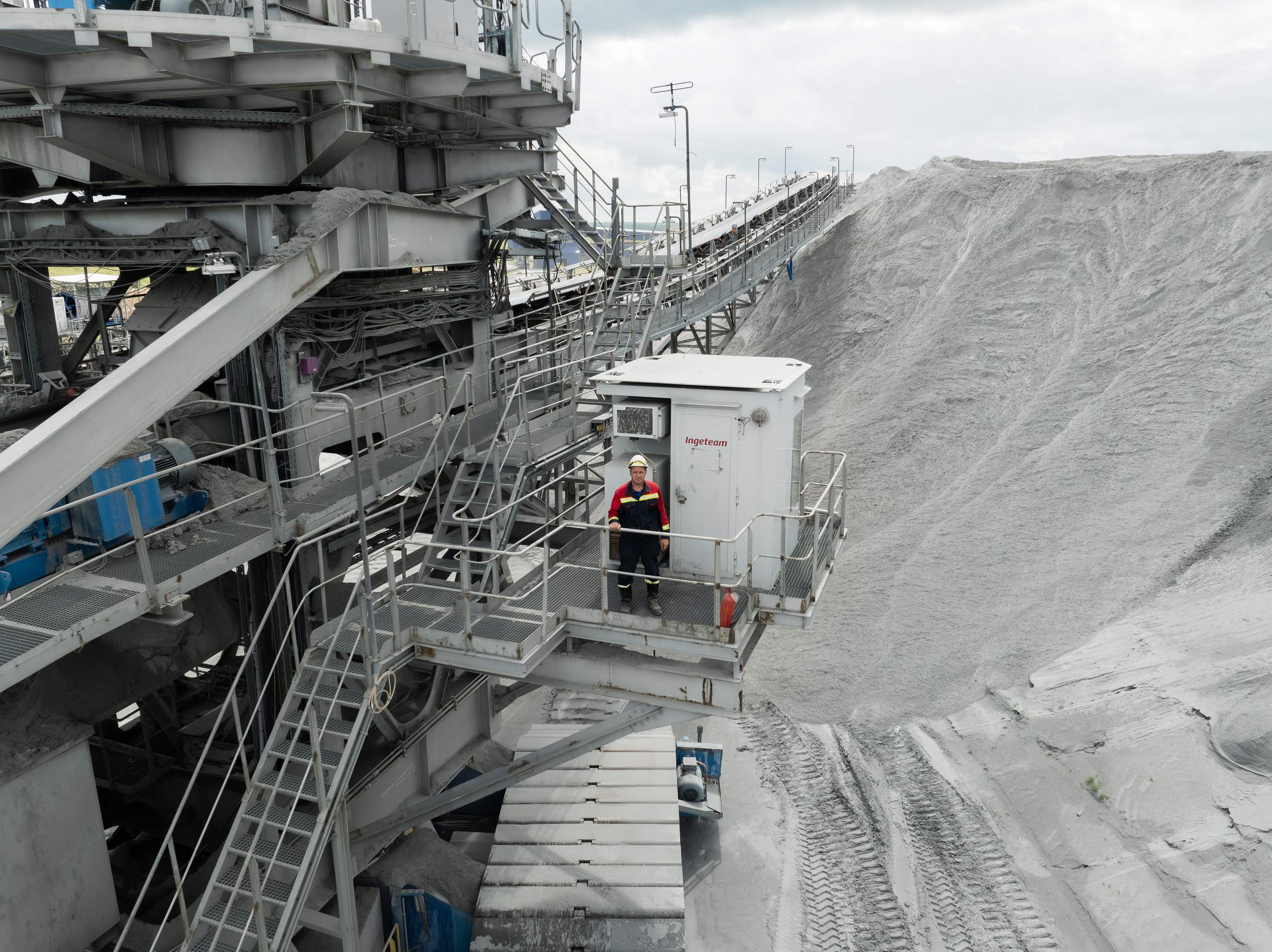 Производственный репортаж в Екатеринбурге. Контент для бизнеса в Екатеринбурге Полдень Медиа