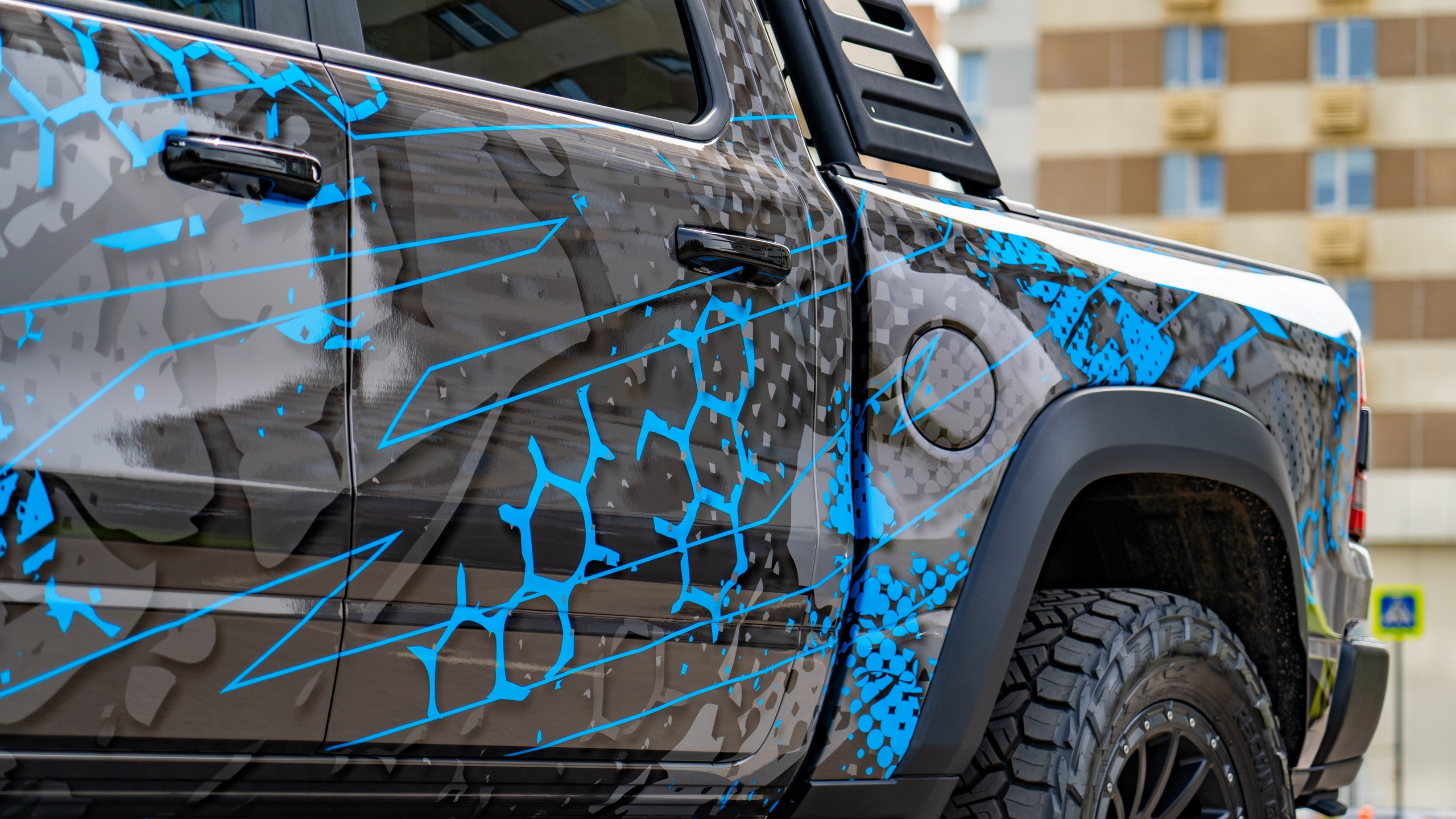 Винилография на RAM TRX. Студия дизайна и оклейки авто Barmaley Design