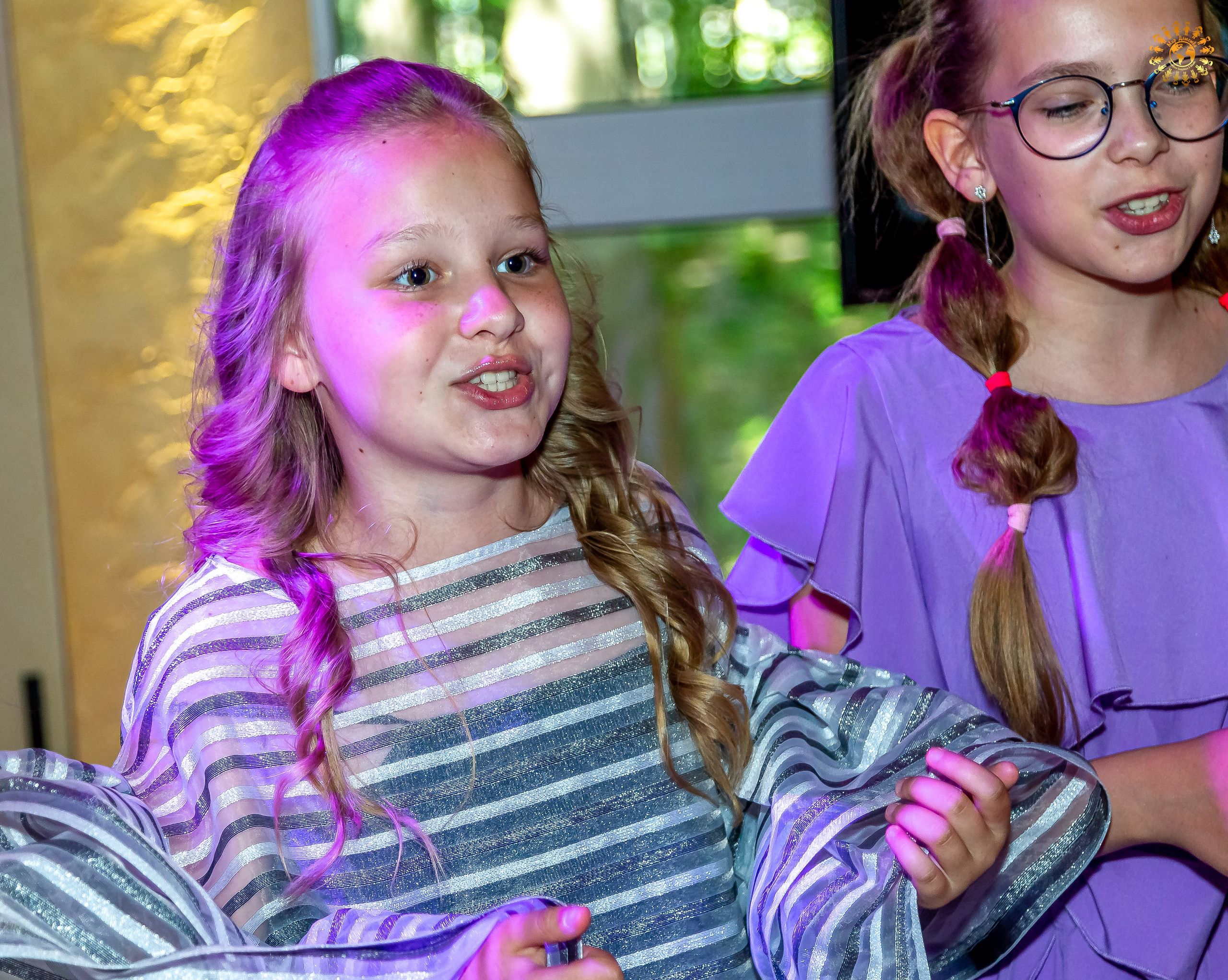 Выпускной 4-го класса 2024. Школа 2109. Репортажная съемка в Москве и области. Анималистика