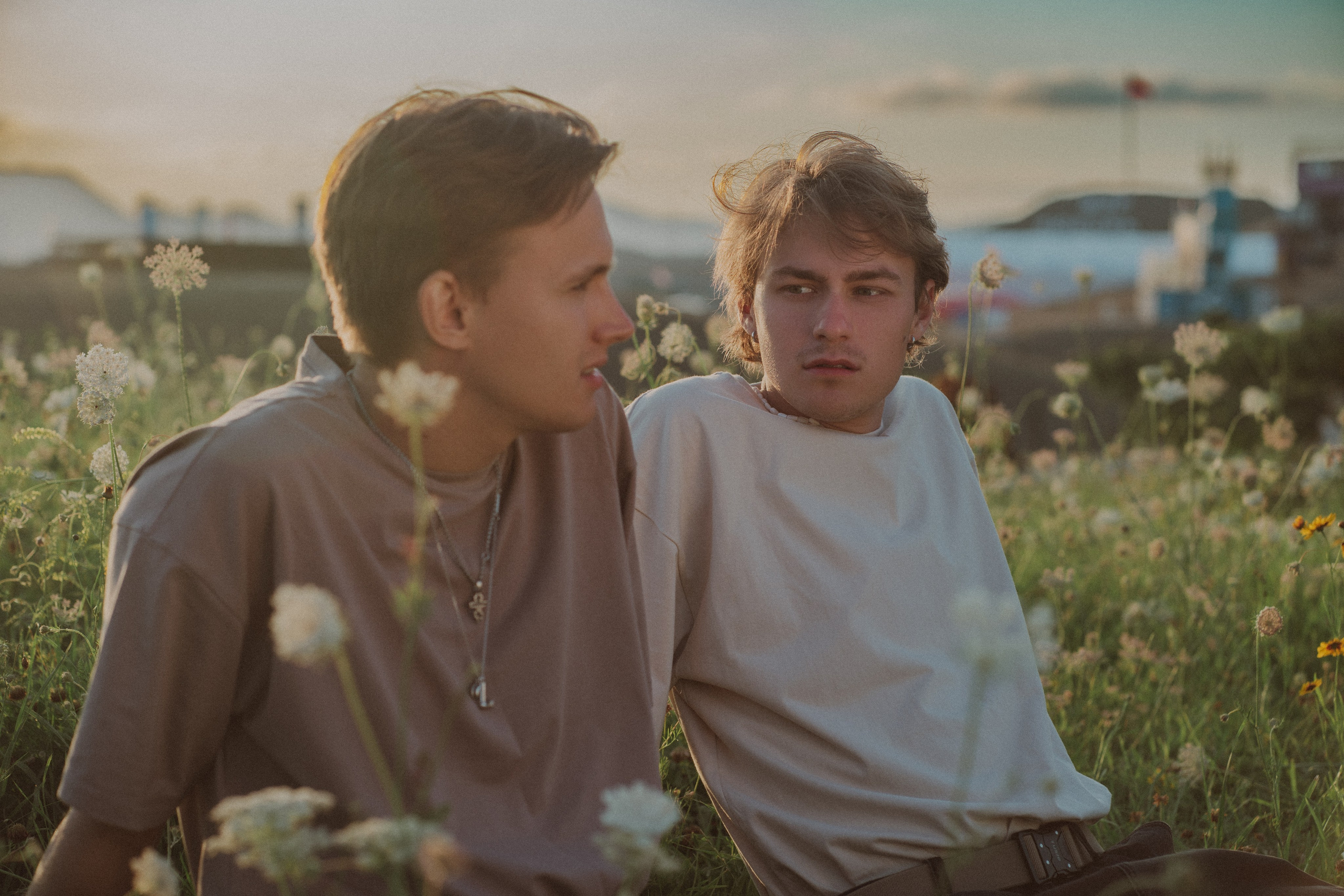 Последствие случайной встречи. Обложка сингла + контент-съемка. Творческие фотосессии в Москве. Фотоальбом лидера группы ЯЛО