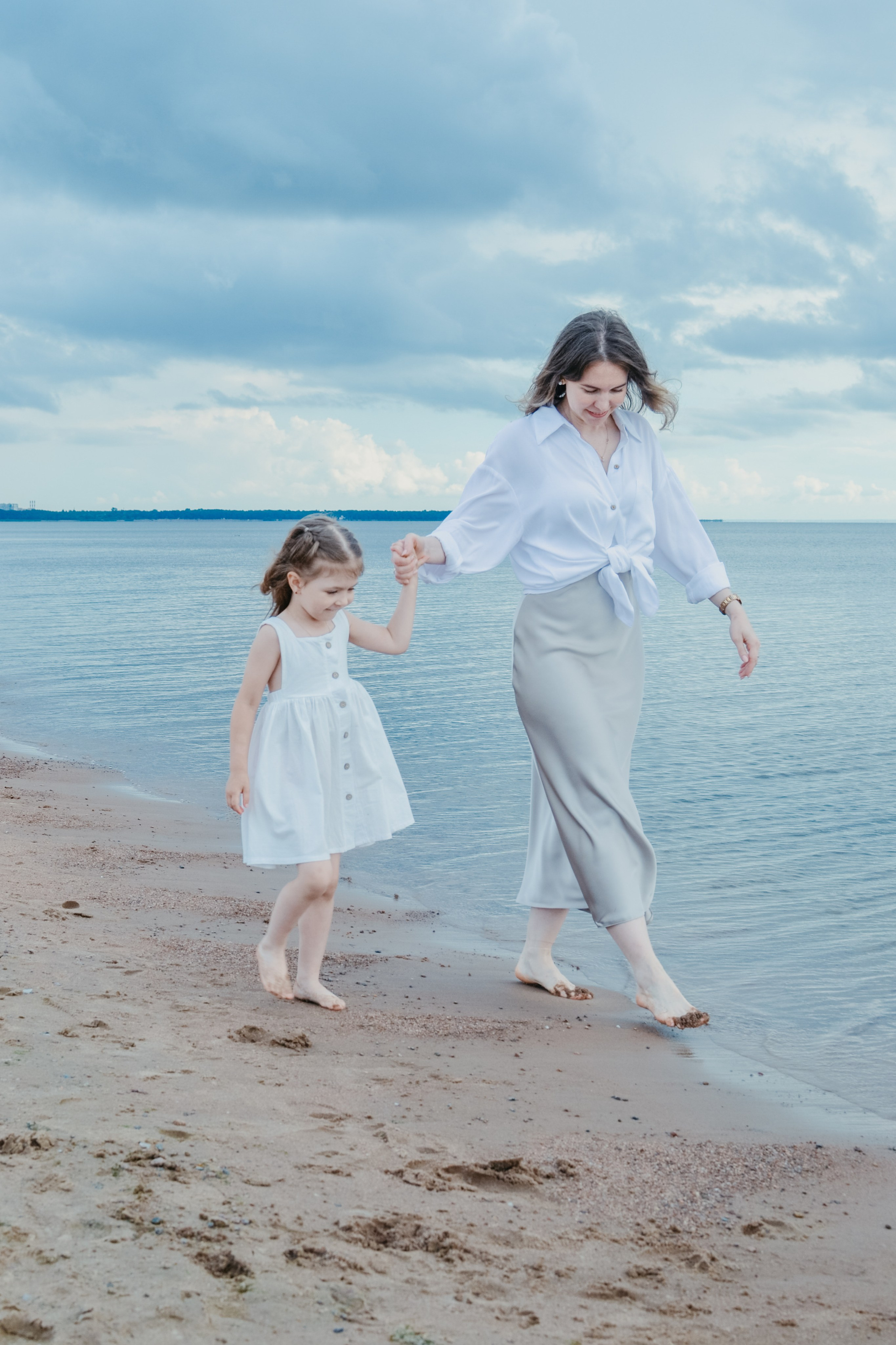 Семейная съёмка на берегу Сестрорецка🌊. Фотограф Julia Bogdane
