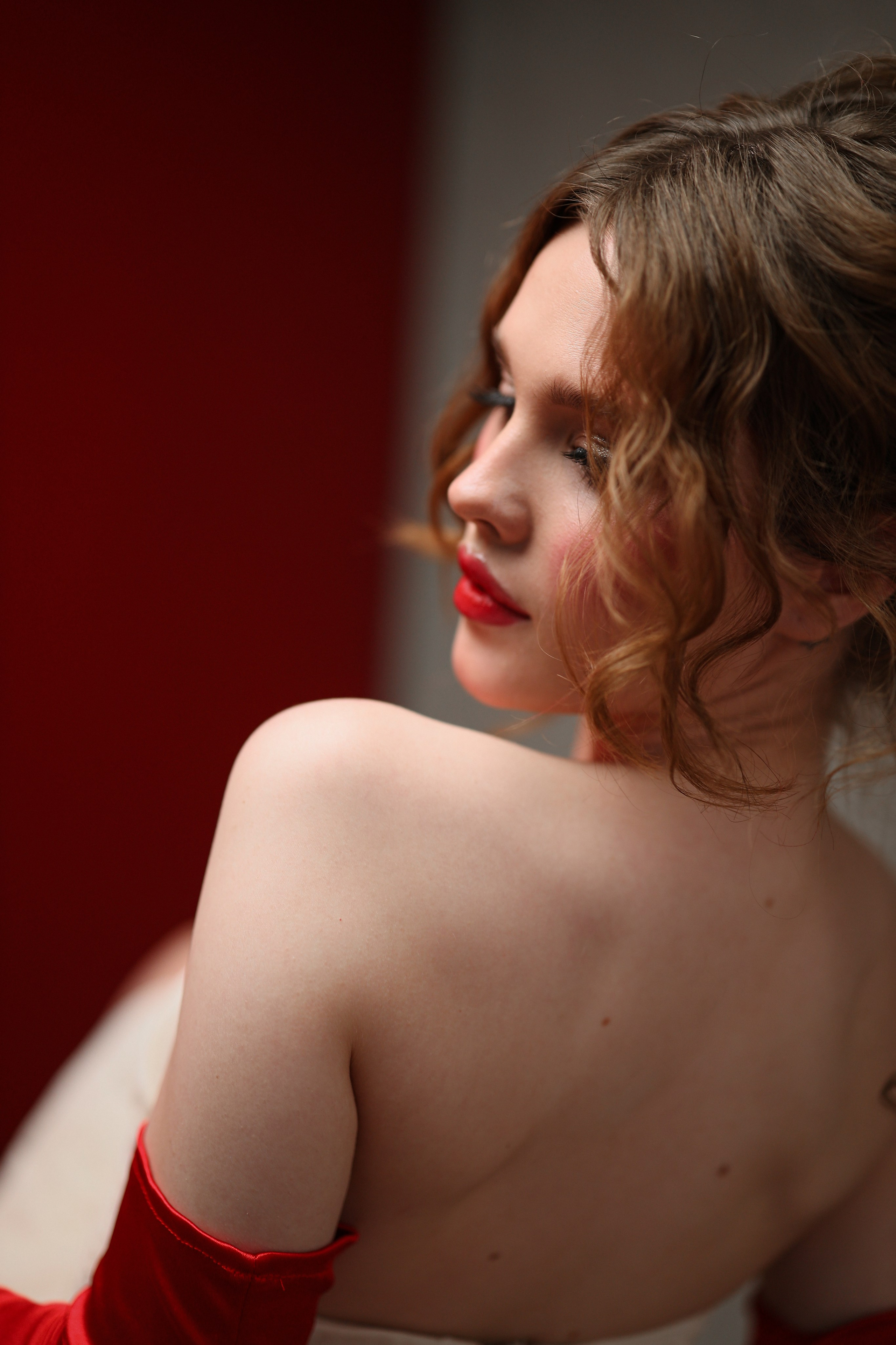  Чувственный женский портрет в Сочи: стильные и качественные кадры.