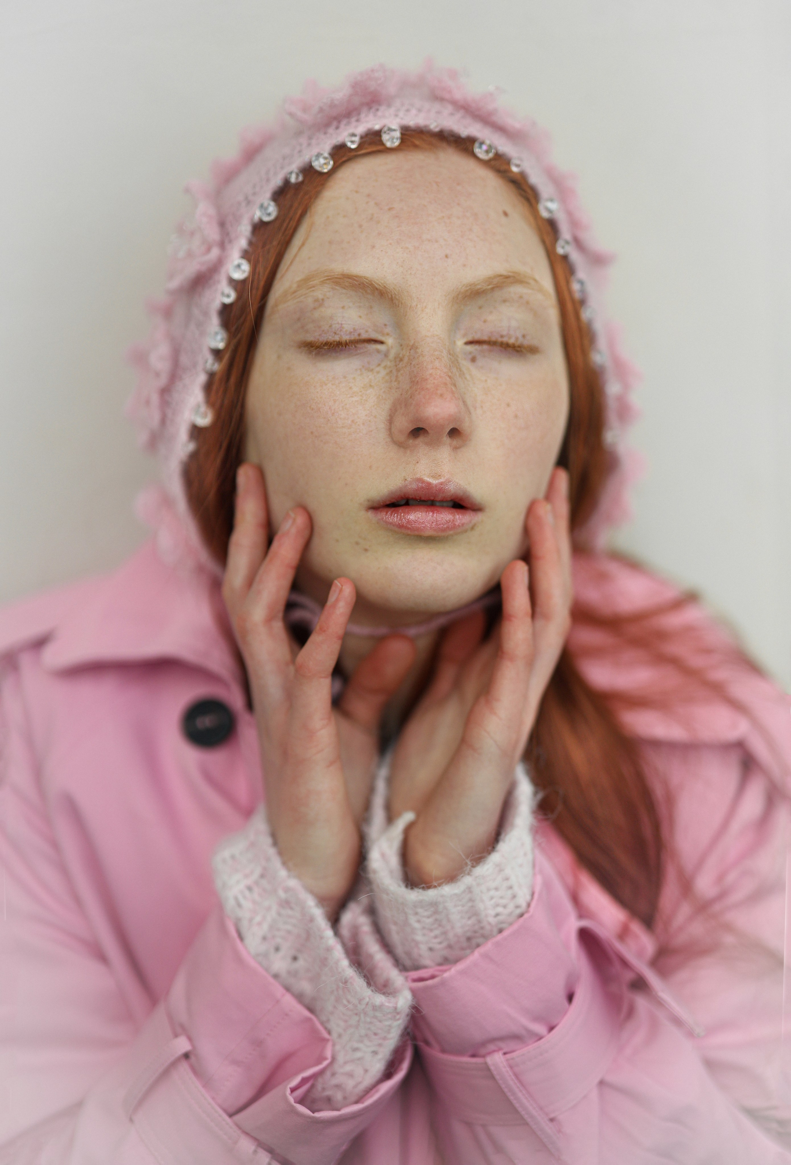 Фотосессия для Мирры на набережной Махаджиров. Свадебный и семейный фотограф в Абхазии Жанна Соснина