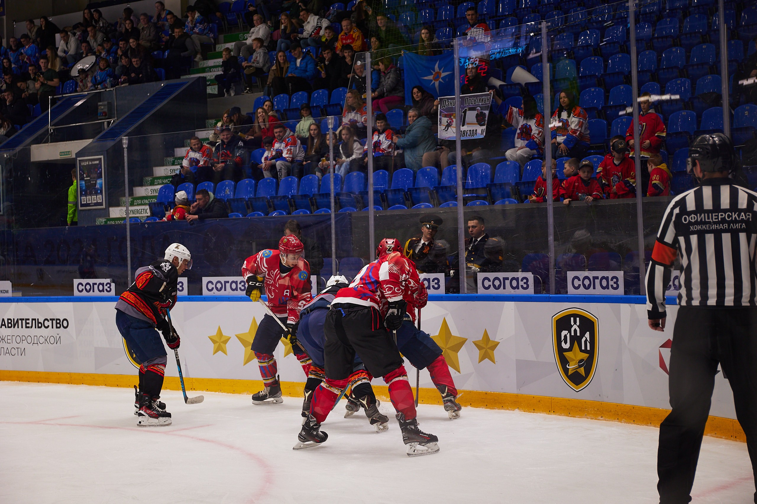 Репортаж. Офицерская хоккейная лига 2025 год. Спортивный фотограф Некрасов Денис