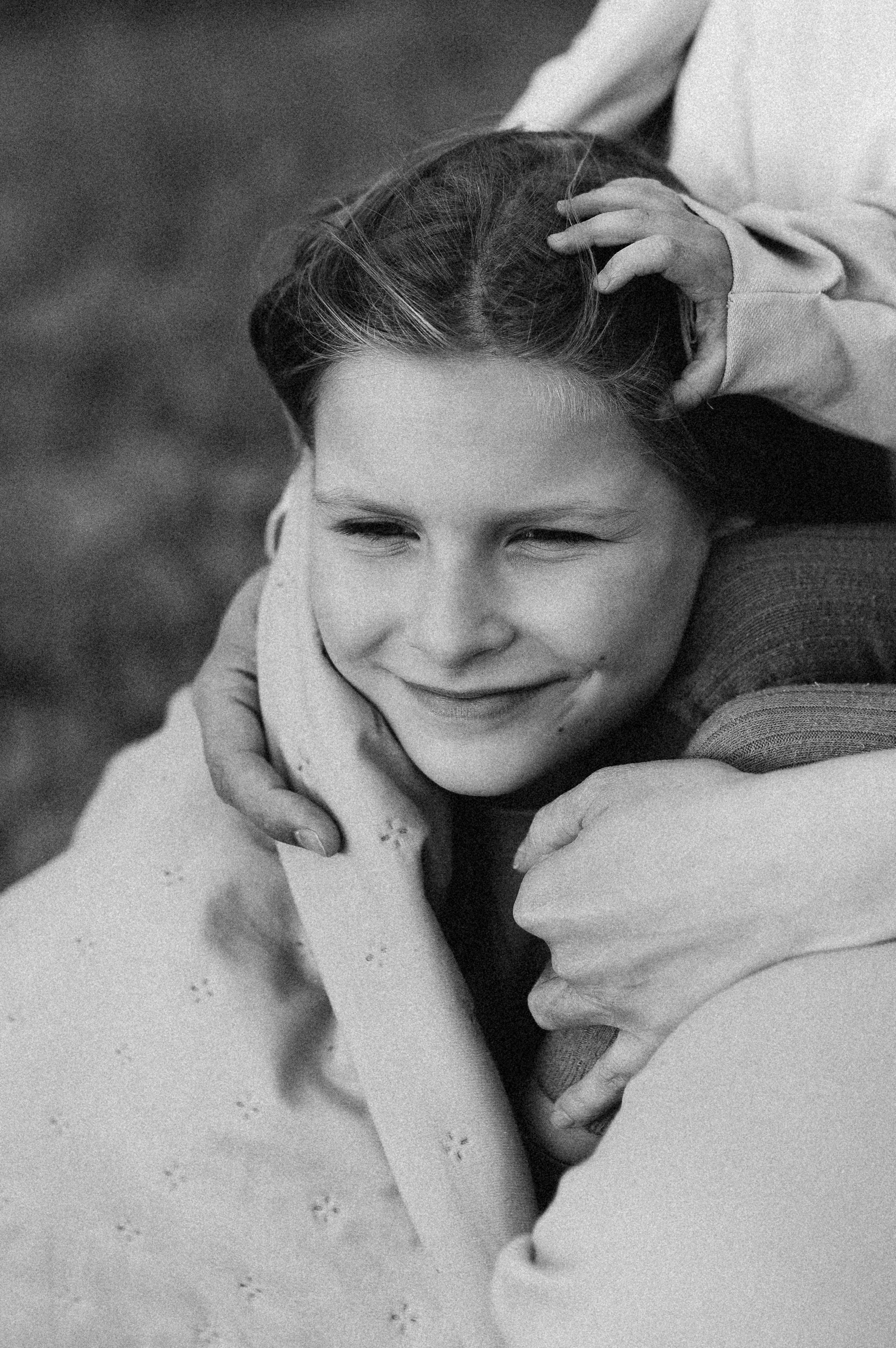 Прогулочная фотосессия семьи на берегу обского моря. Семейный фотограф в Новосибирске Женя Индрикова