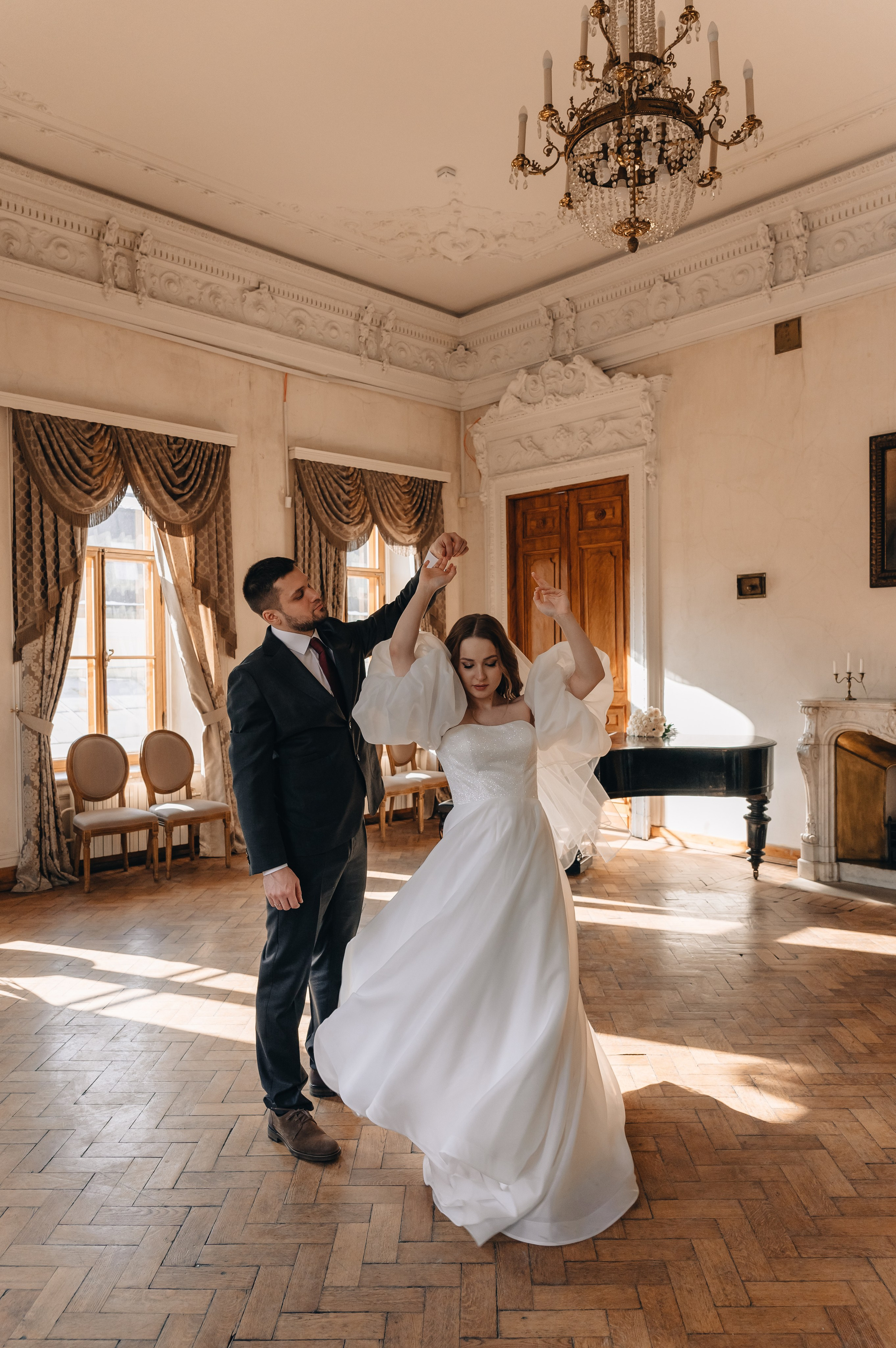 Свадебная фотосессия в библиотеке им. Пушкина. Портретный фотограф Москва Светлана Кашура