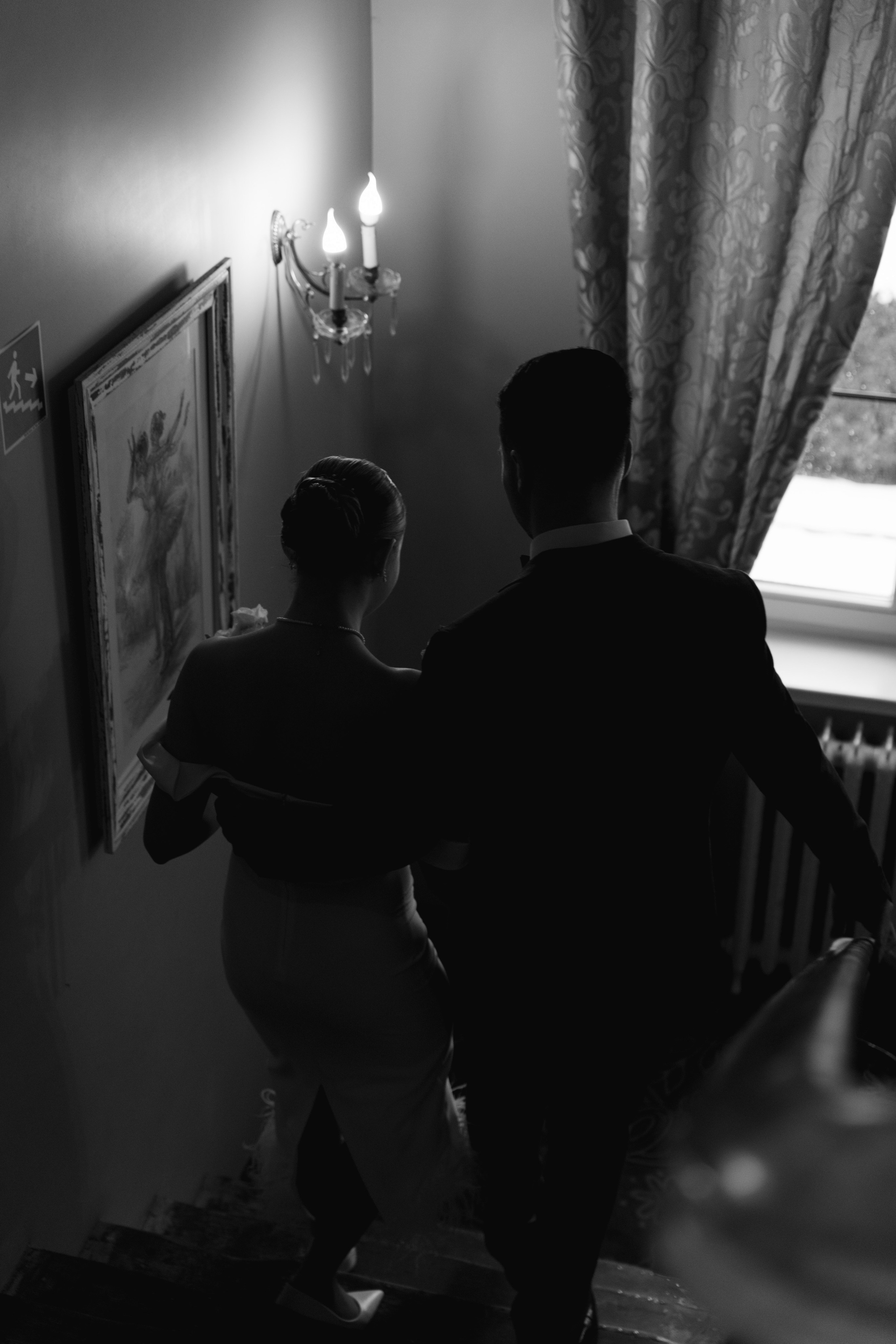 Свадебная фотосессия в отеле Чайковский г. Калининград. Свадебный фотограф Калининград