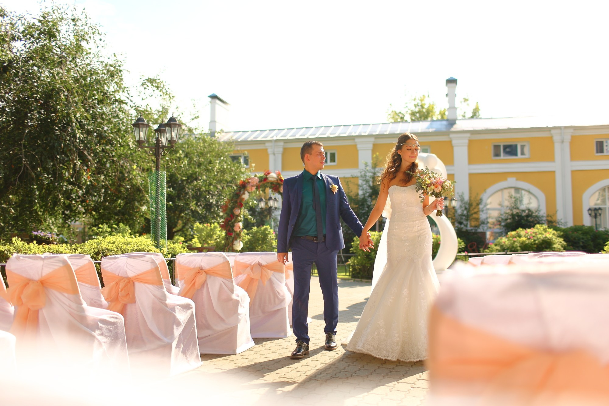 Выездная регистрация в красивом месте в Ярославле. Свадебный и репортажный фотограф в Ярославле и Санкт-Петербурге Роман Микрюков