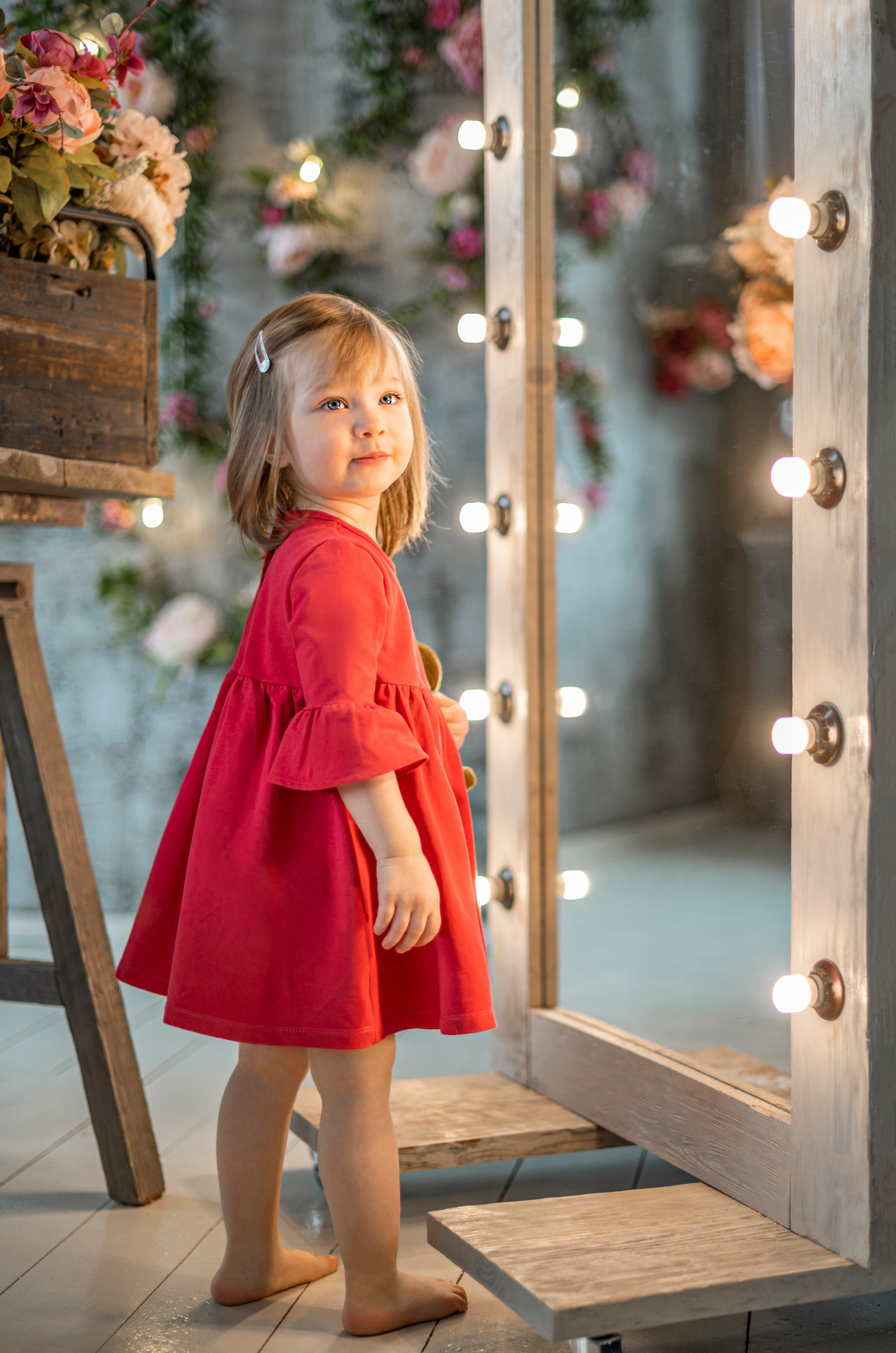 Фотосессия на 2 годика Настеньки (2021 г.). Детский и семейный фотограф г. Москва Оксана Катаджи