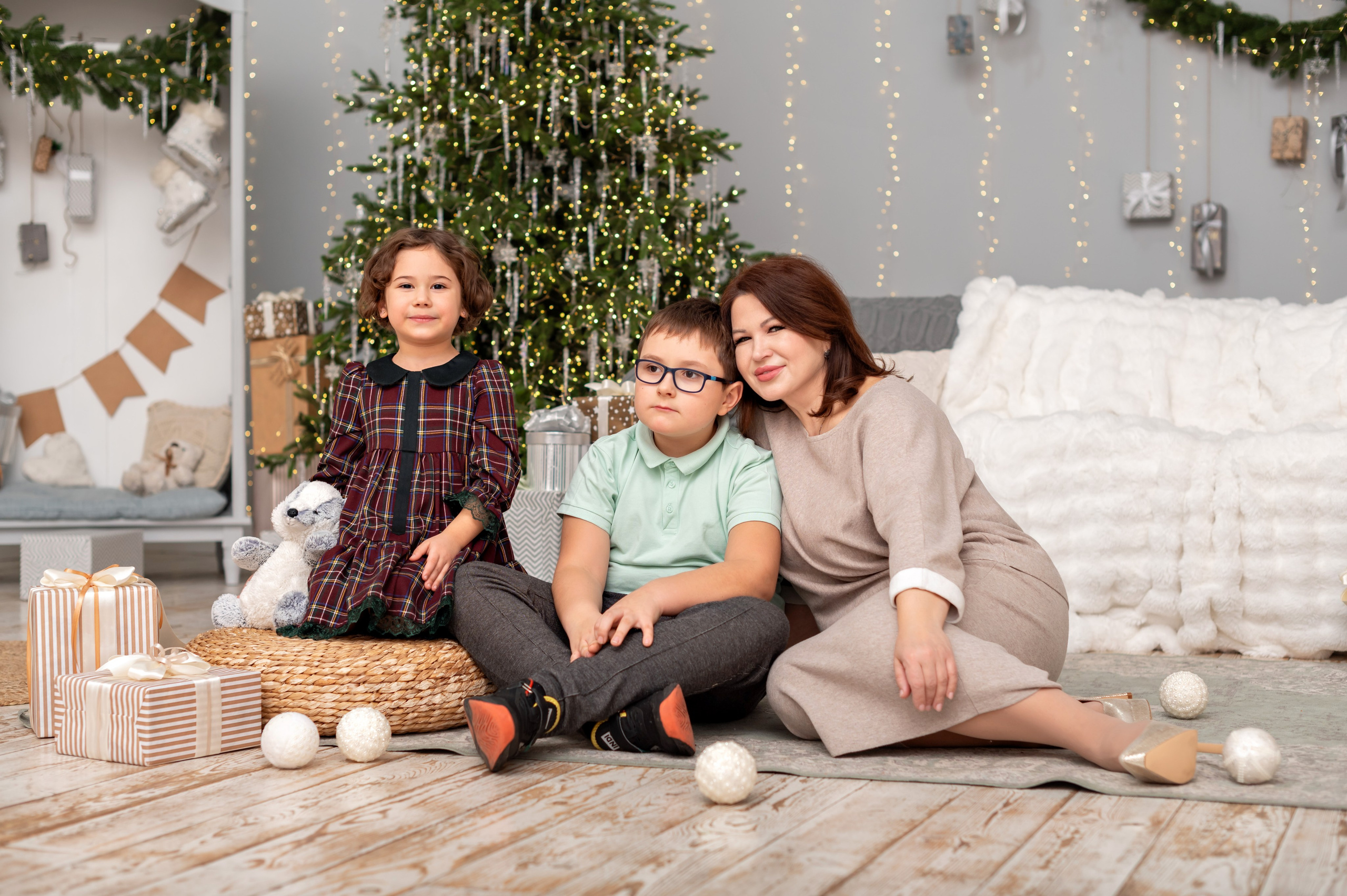 Фотосессия в Драгон студио. Детский и семейный фотограф г. Москва Оксана Катаджи