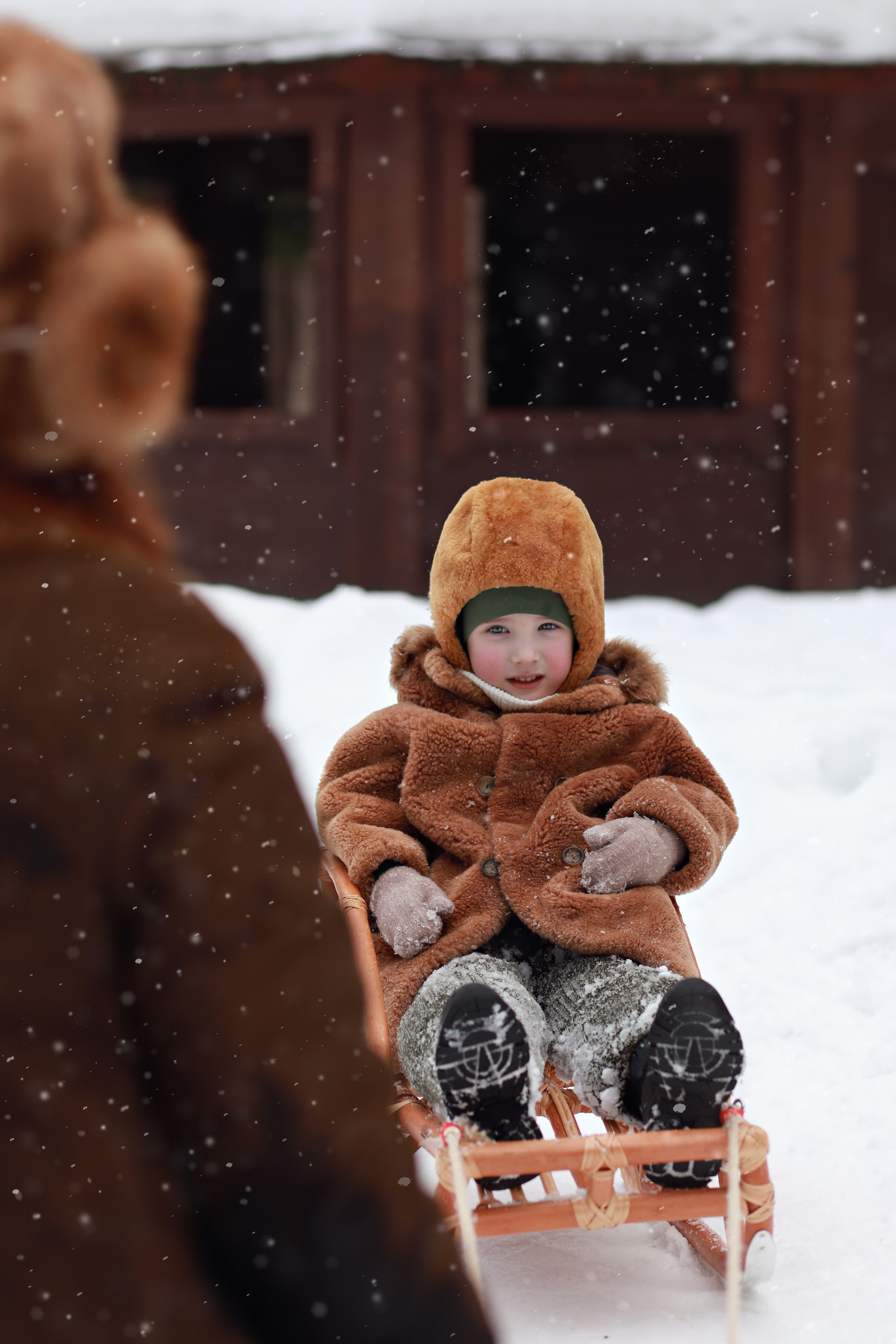 Деревня Бибирево мама и сын. Детский и семейный фотограф г. Москва Оксана Катаджи
