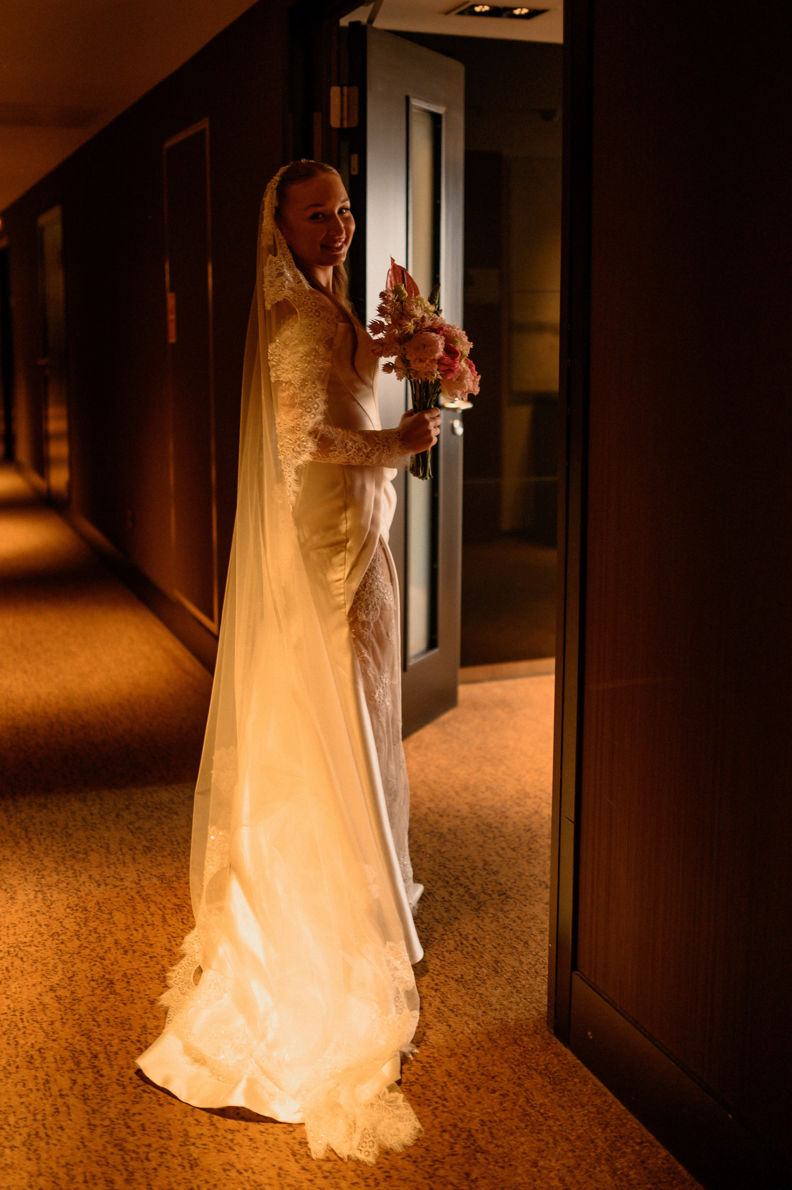 Денис и Даша. Северный речной вокзал. Семейный и свадебный lifestyle-фотограф в Москве Мария Петрова