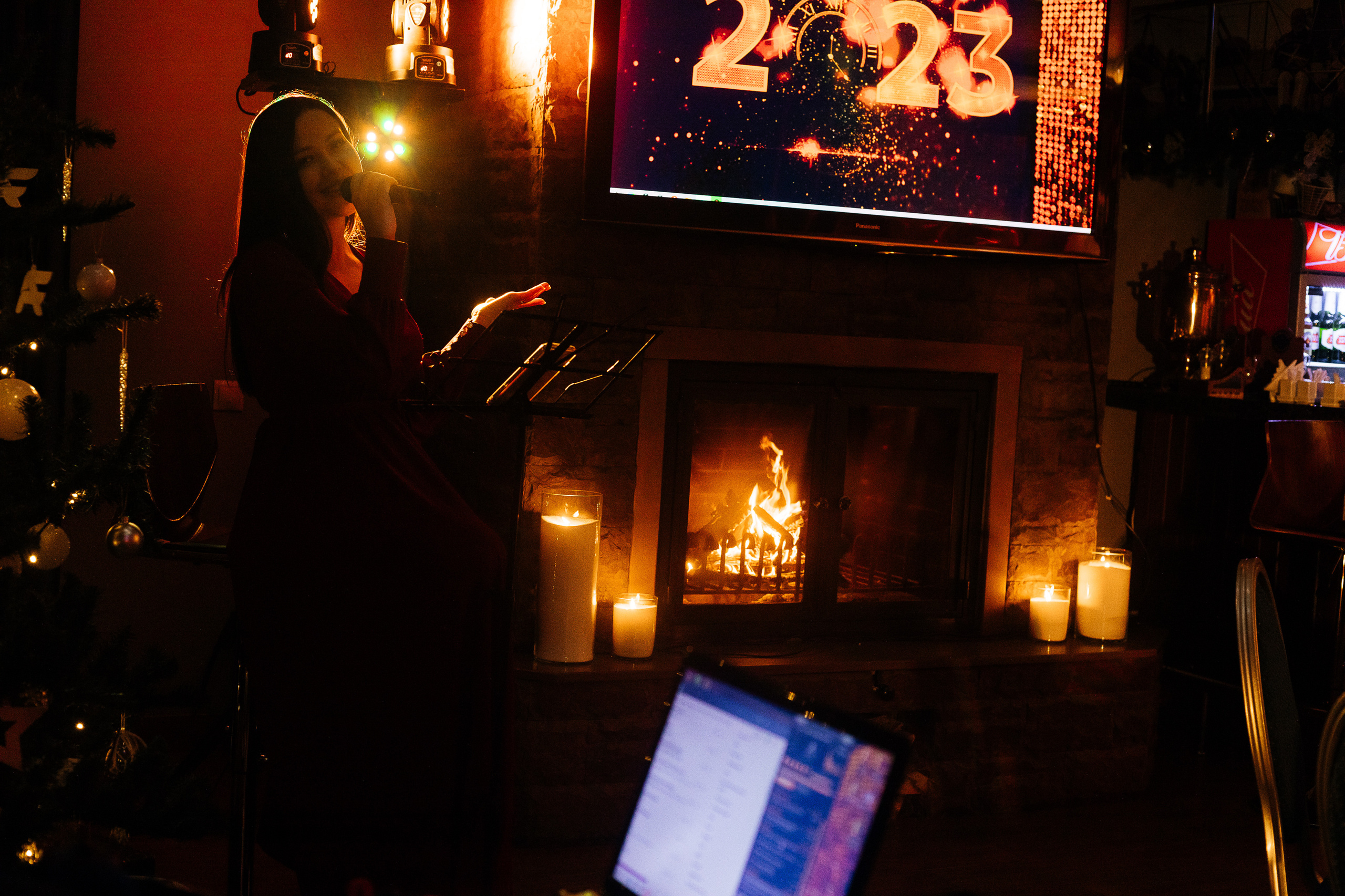 Вокалист на корпоратив