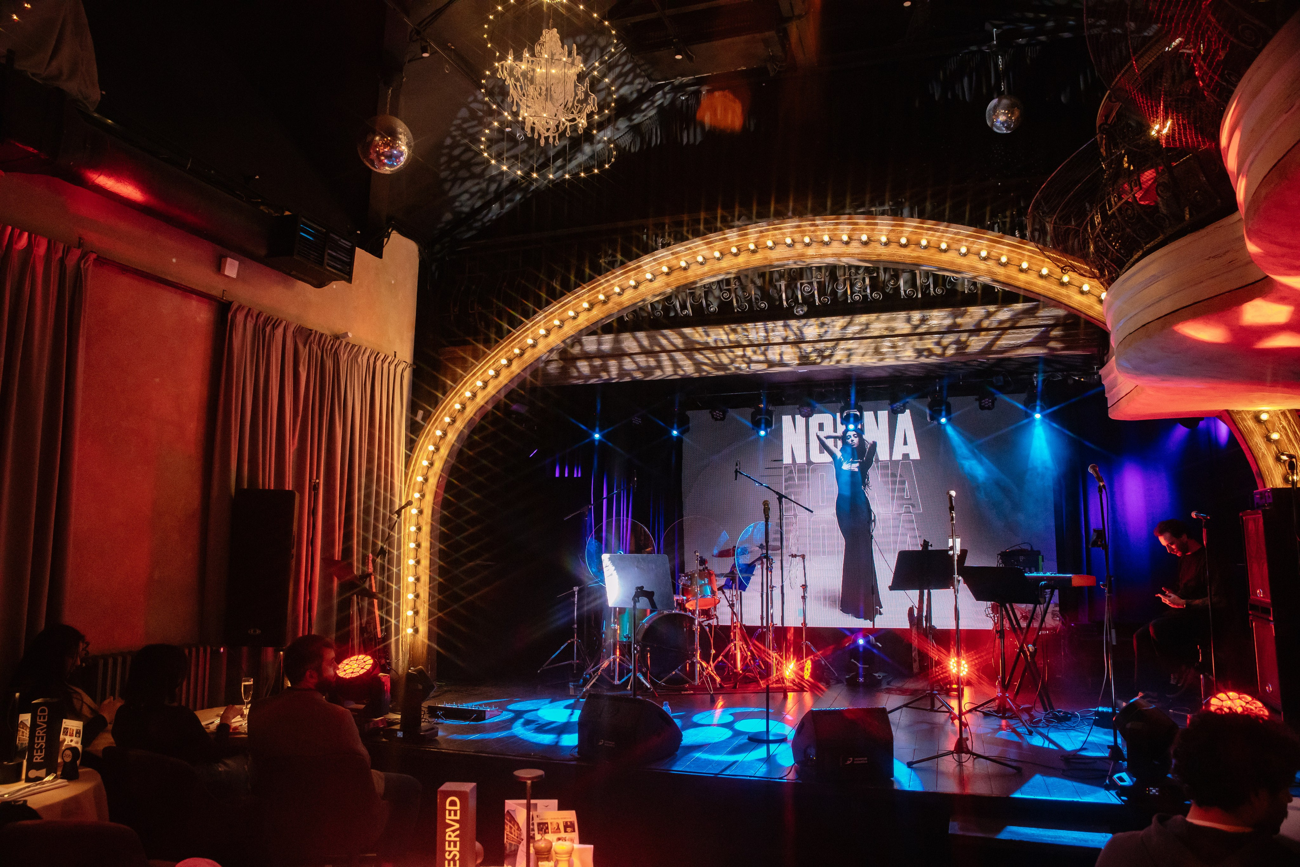 Nonna. Сольный концерт в Magnus Locus. Фотограф в Москве Яна Полосина