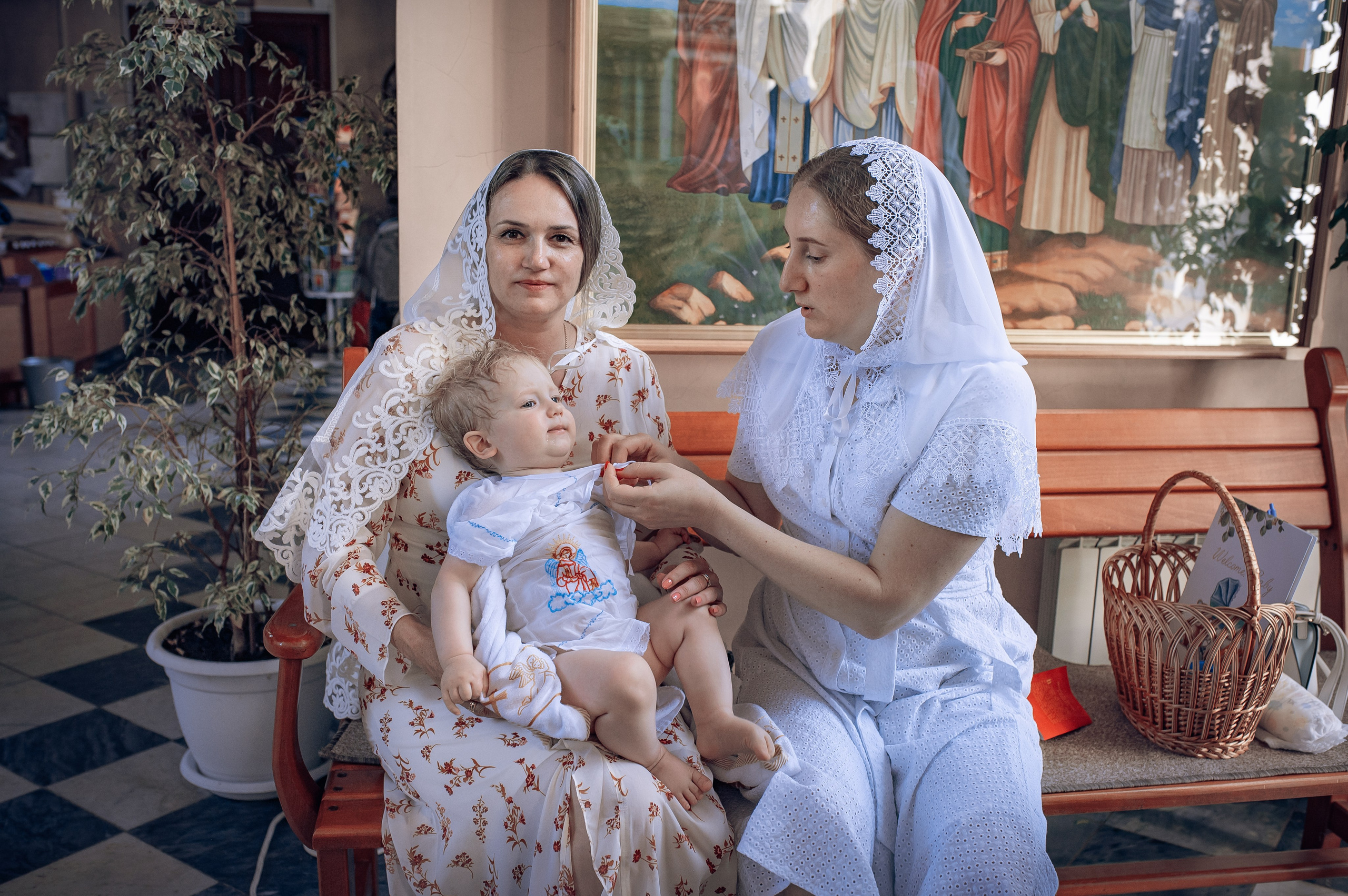 Крещение Егора в Воскресенско-Никольском раме. Фотографы крещения/венчания  Красноярск Татьяна и Вячеслав Переваловы