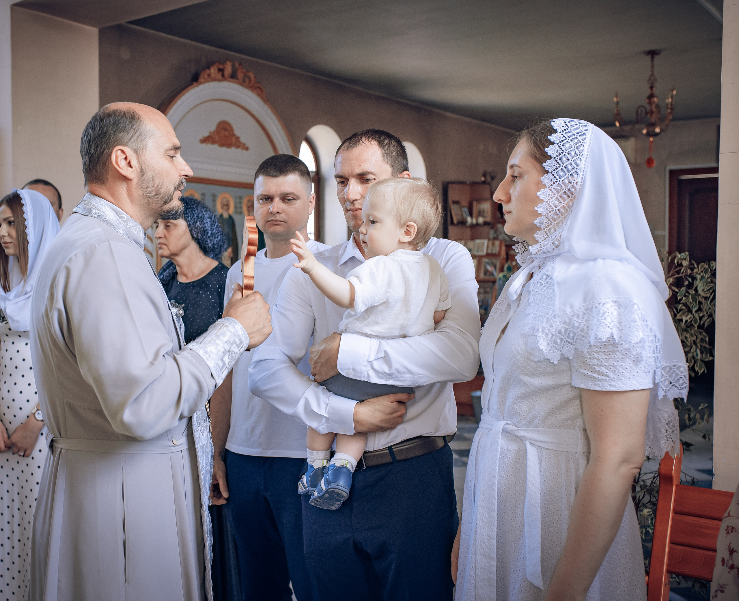 Крещение Егора в Воскресенско-Никольском раме. Фотографы крещения/венчания  Красноярск Татьяна и Вячеслав Переваловы