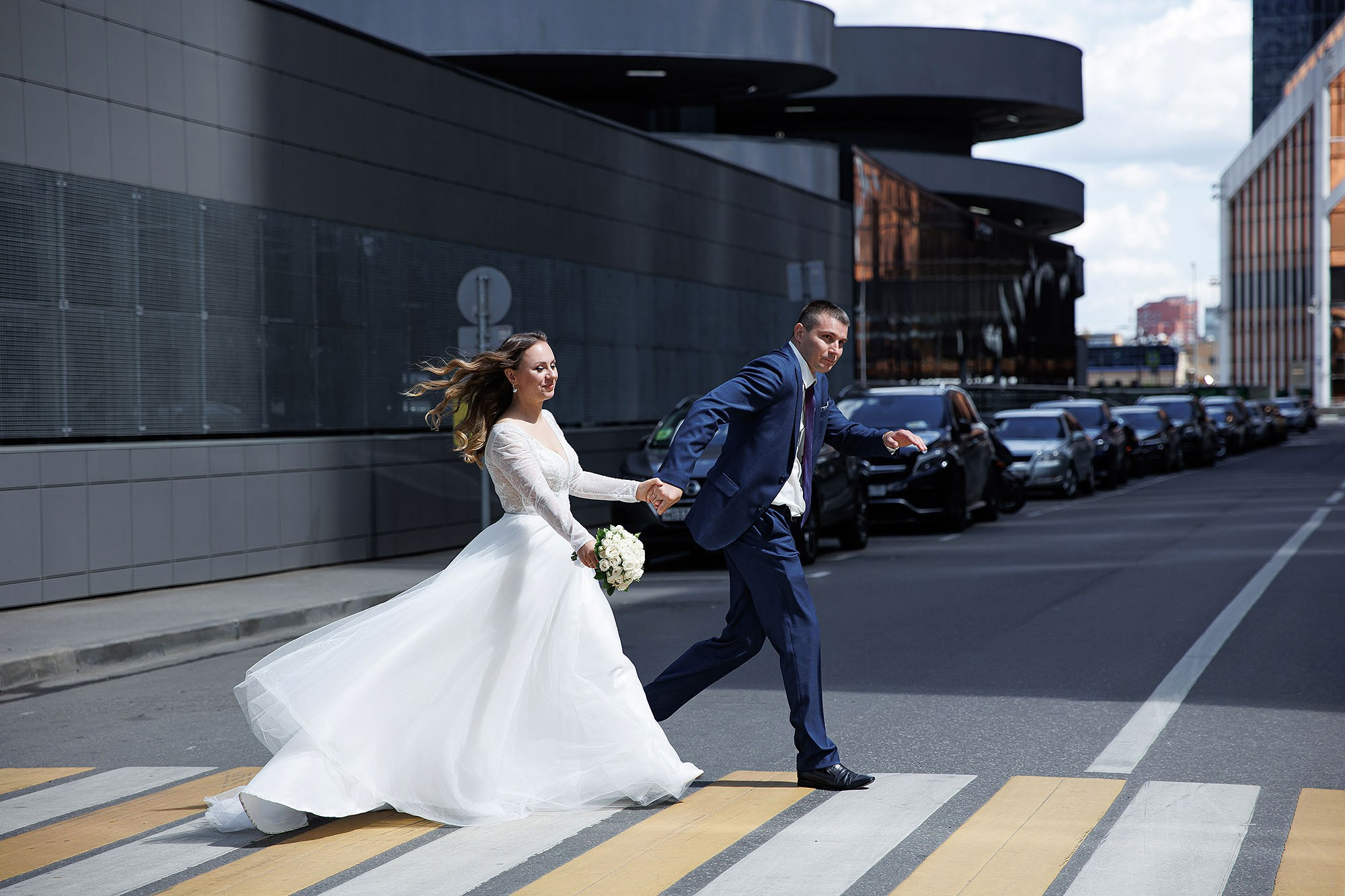 Прогулка, фотосессия жениха и невесты. Свадебная съемка. Фотограф в Москве Валерий Боцман