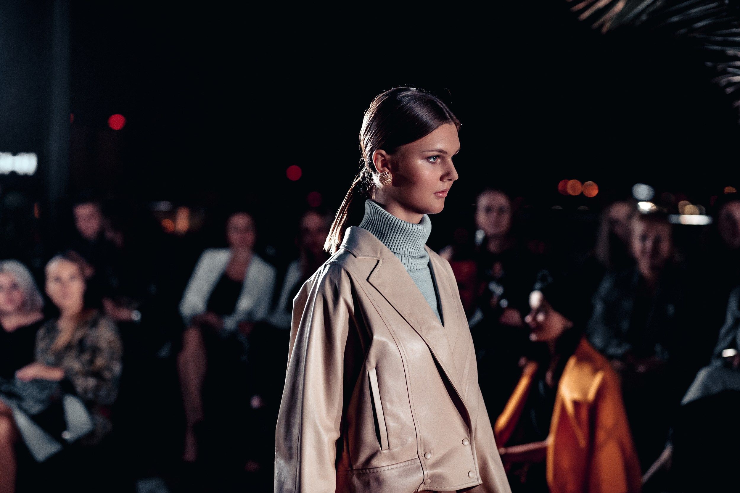 Закрытый показ дизайнера Ansel в рамках осеннего сезона…. RetroChic Фото