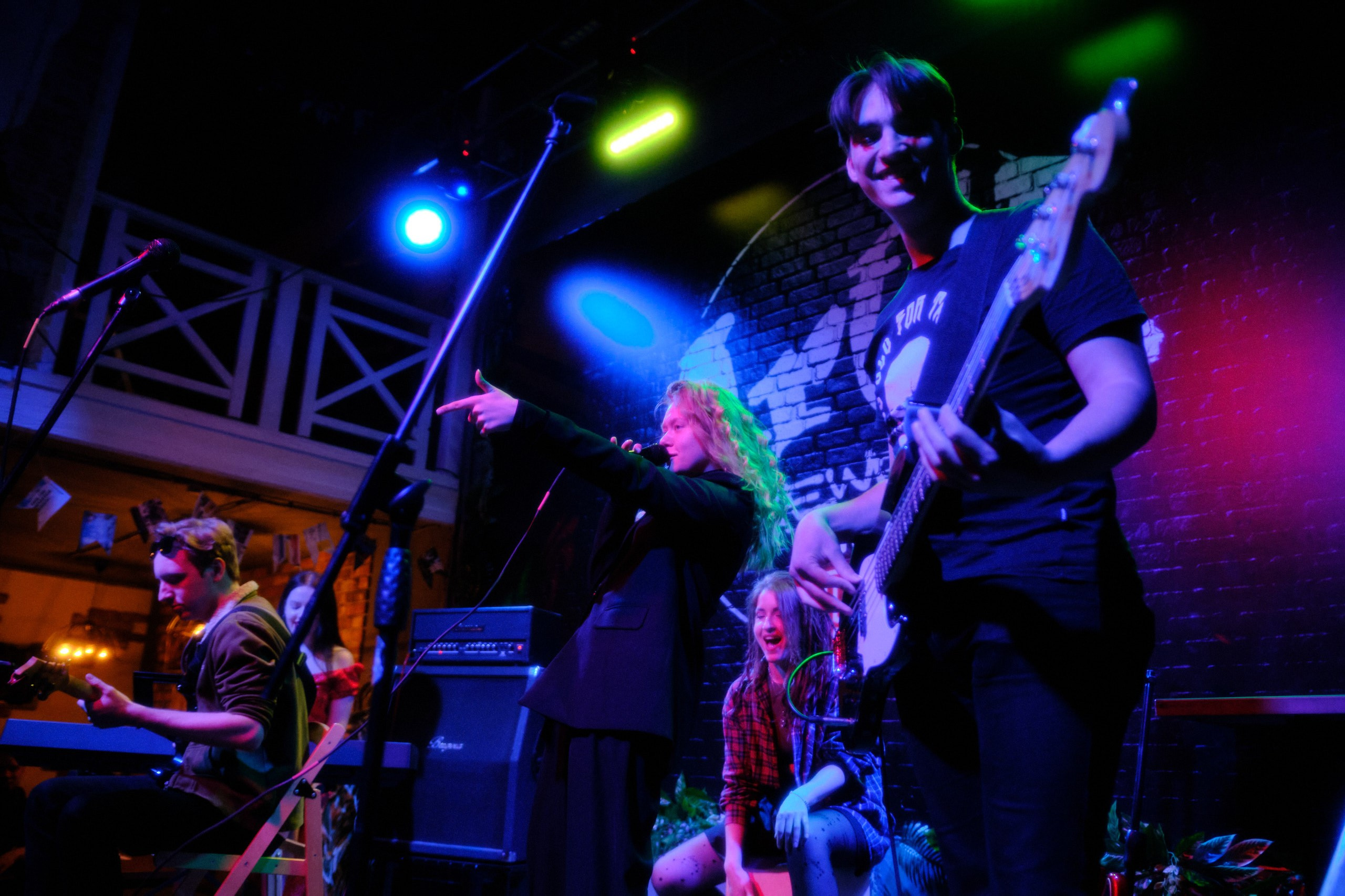 ArtaPub. Антон Ив