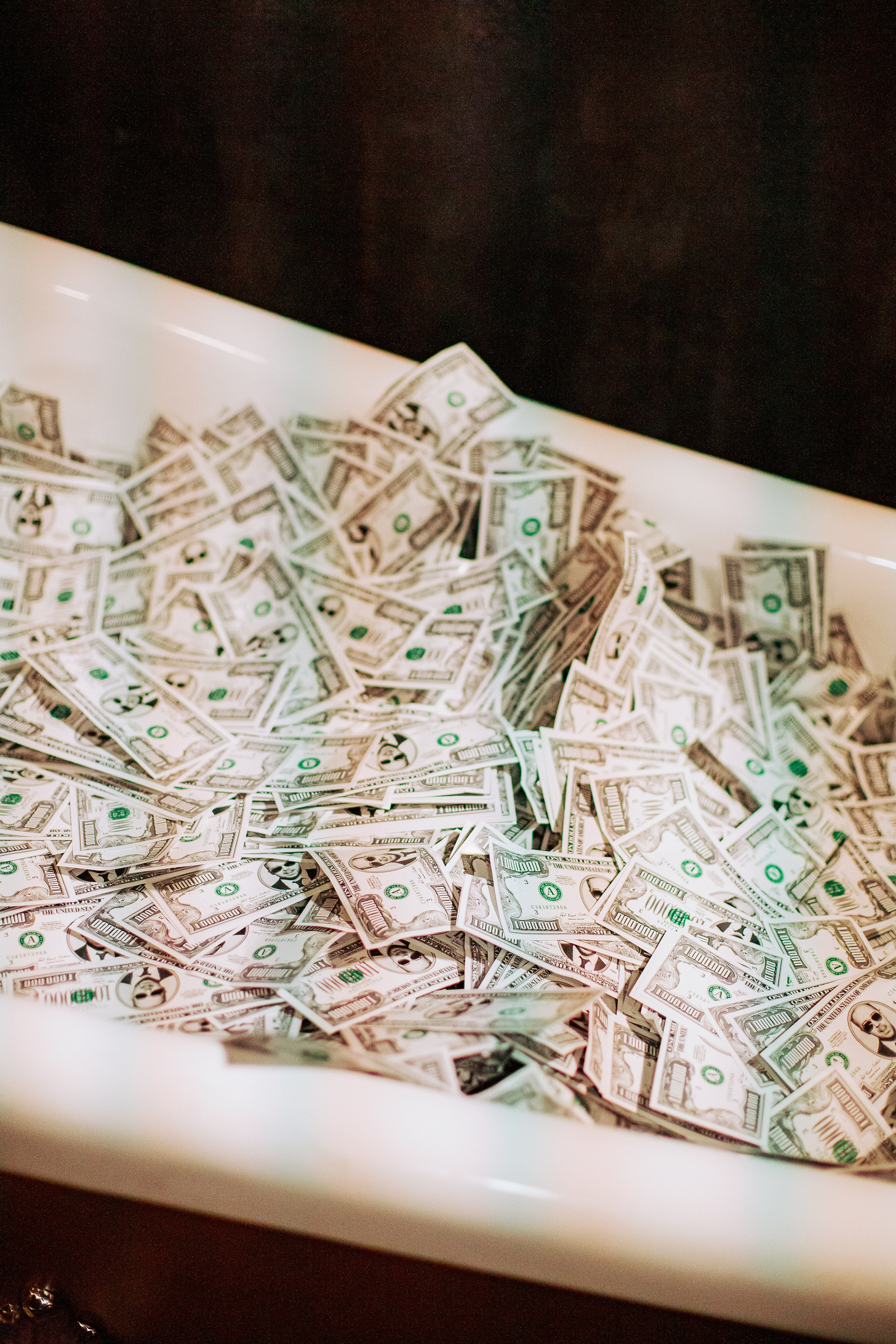 Бал выпускников. Kirillova Studio — мастерская декора и событий Юли Кирилловой