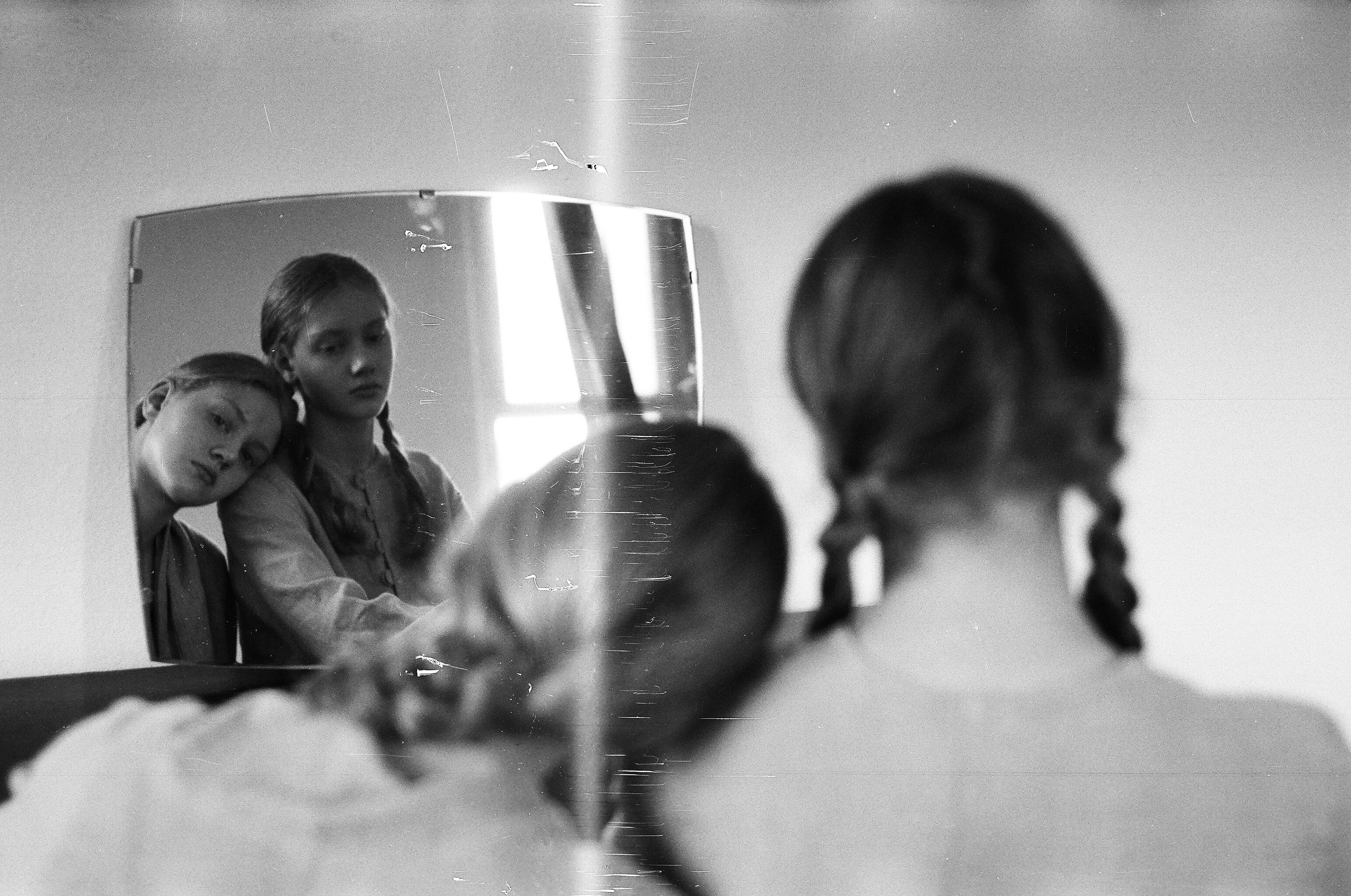 Соня и Ксюша. Пленка. Фотограф Тимофеева Юлия