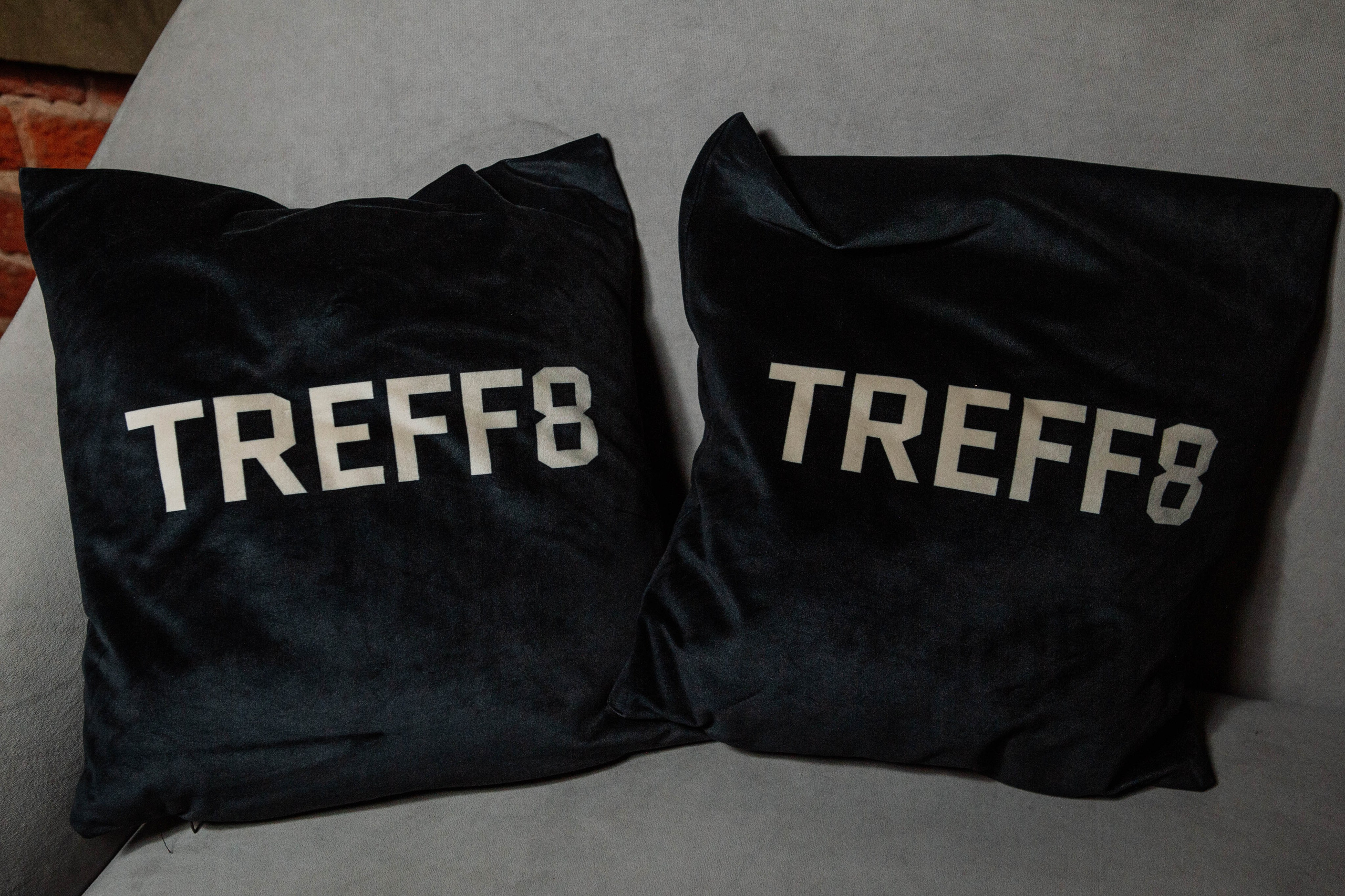 TREFF8. Репортажный фотограф Москва (детские праздники, квизы, концерты, дни рождения, свадьбы)