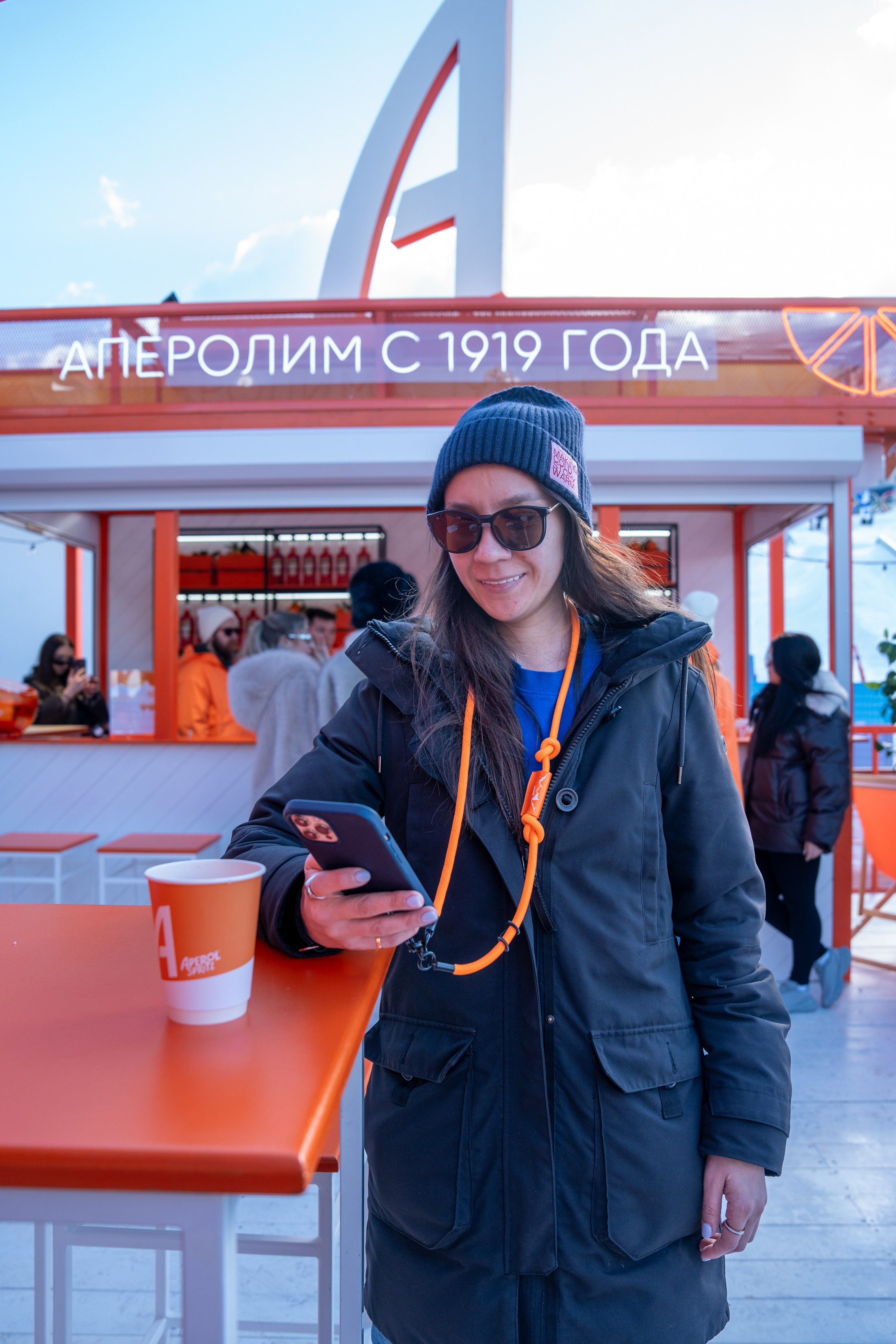 Фотоотчет партнерской интеграции Aperol Spritz на Роза Фест 2025. Репортажный фотограф в Красной Поляне и Сочи Павлюченко Екатерина