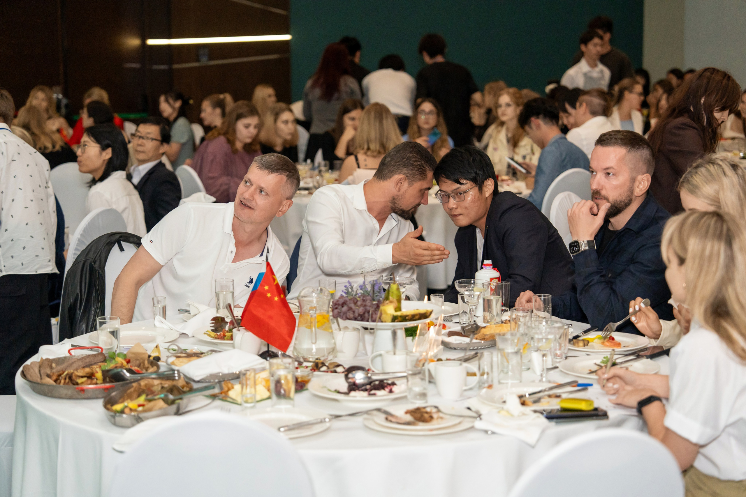 ChinaRosaFest 2024. Репортажный фотограф в Красной Поляне и Сочи Павлюченко Екатерина