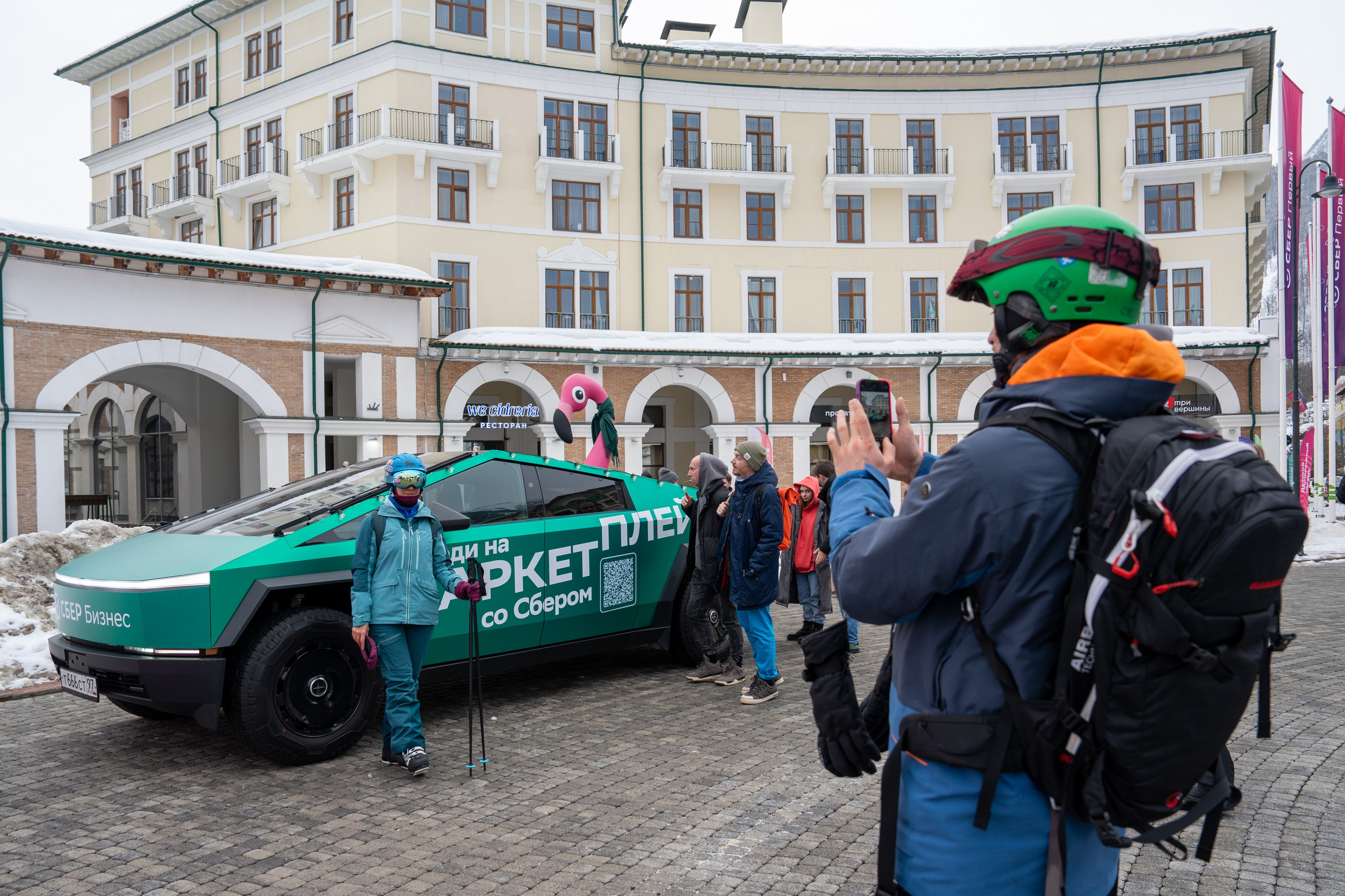 Сбер-маркетинг в Сочи и Красной Поляне. Репортажный фотограф в Красной Поляне и Сочи Павлюченко Екатерина