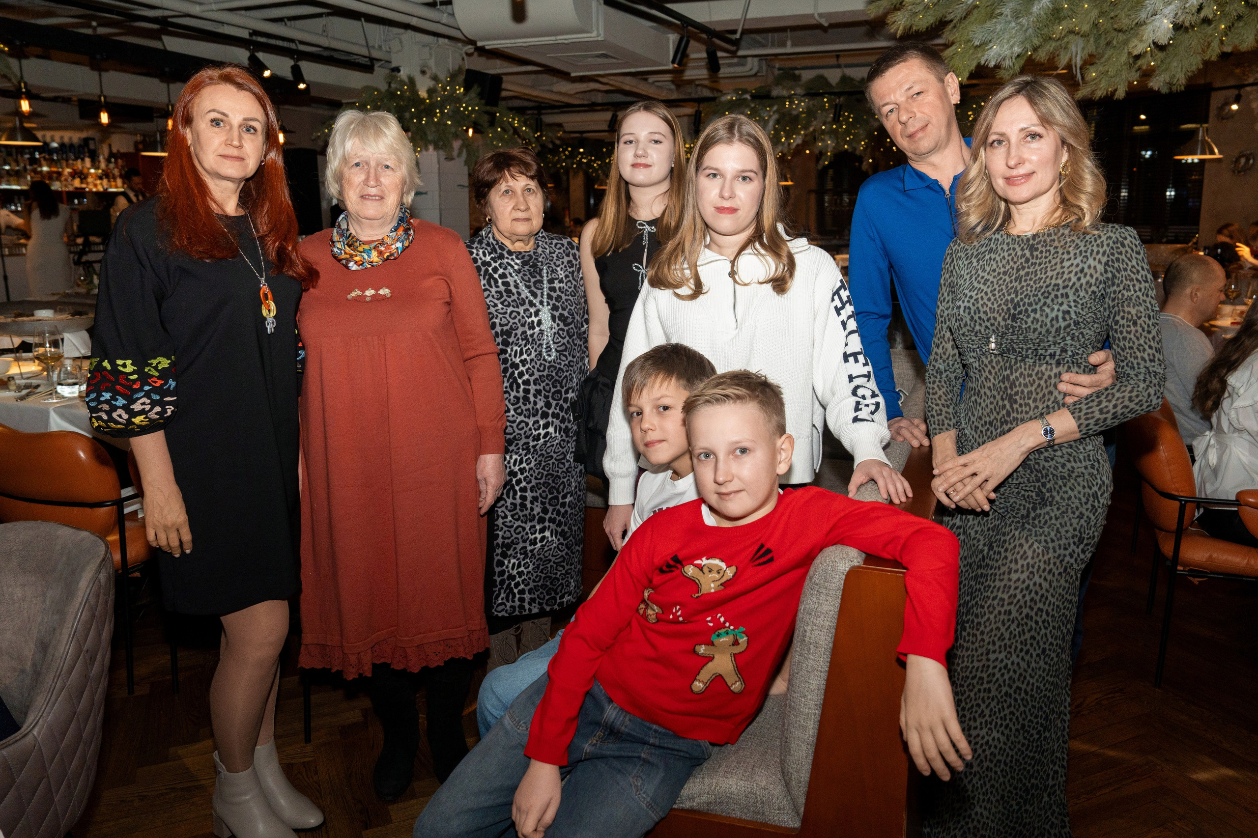 Новый год 2025 в ресторане Сахалин. Репортажный фотограф в Красной Поляне и Сочи Павлюченко Екатерина