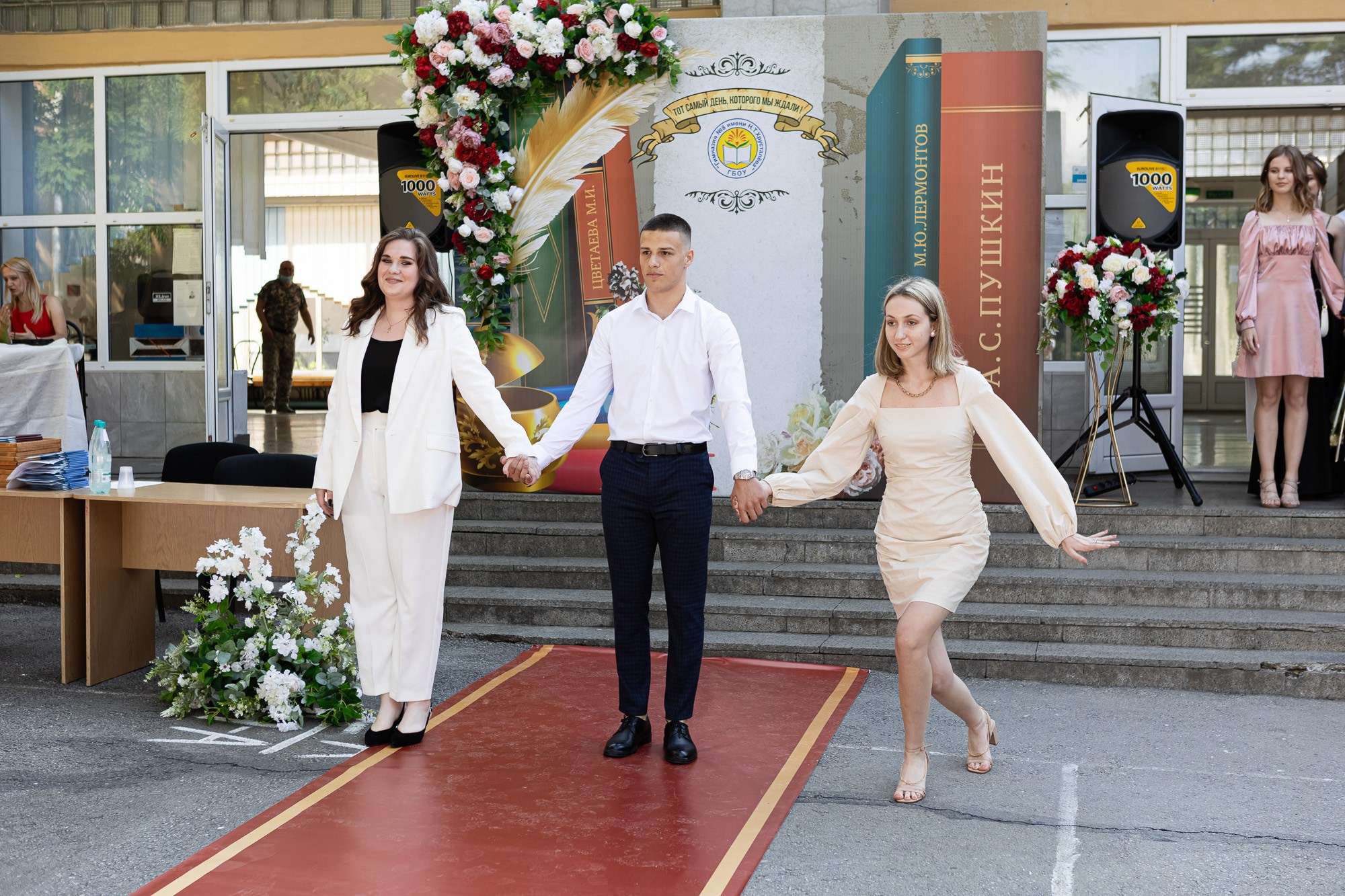 Фотосъёмка выпускного в школе. Свадебный фотограф, фотосъемка в Крыму, Севастополе, Симферополе, Ялте