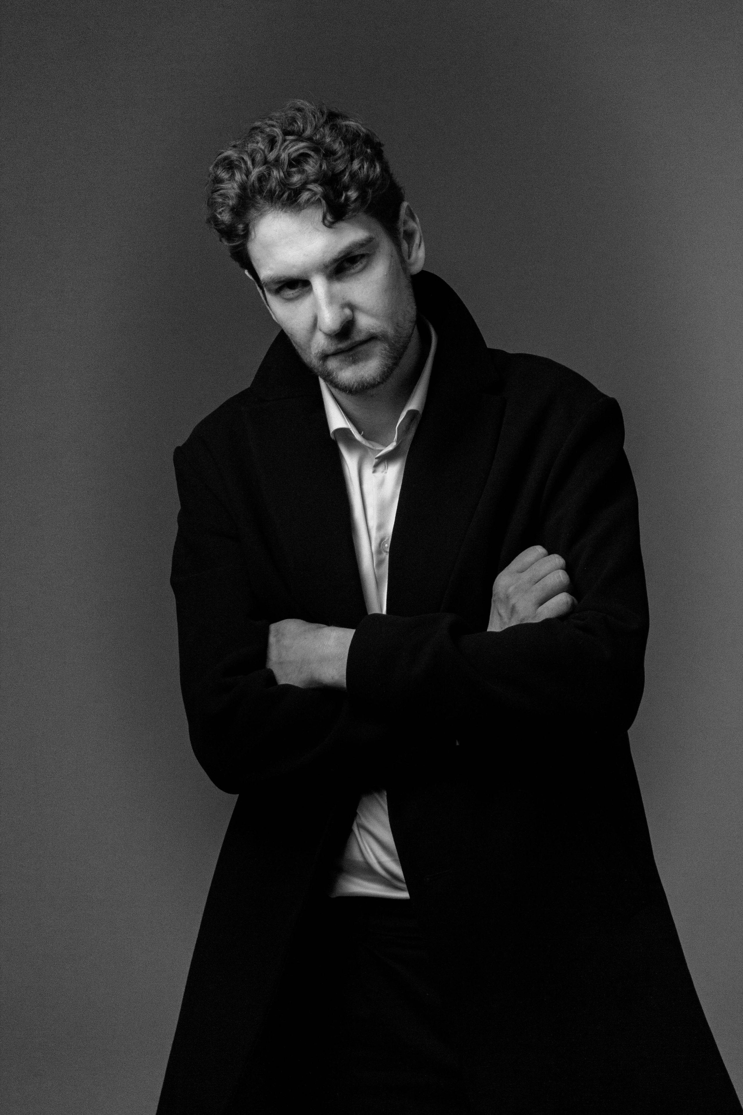 Alex. Modeling agency TM MODELS