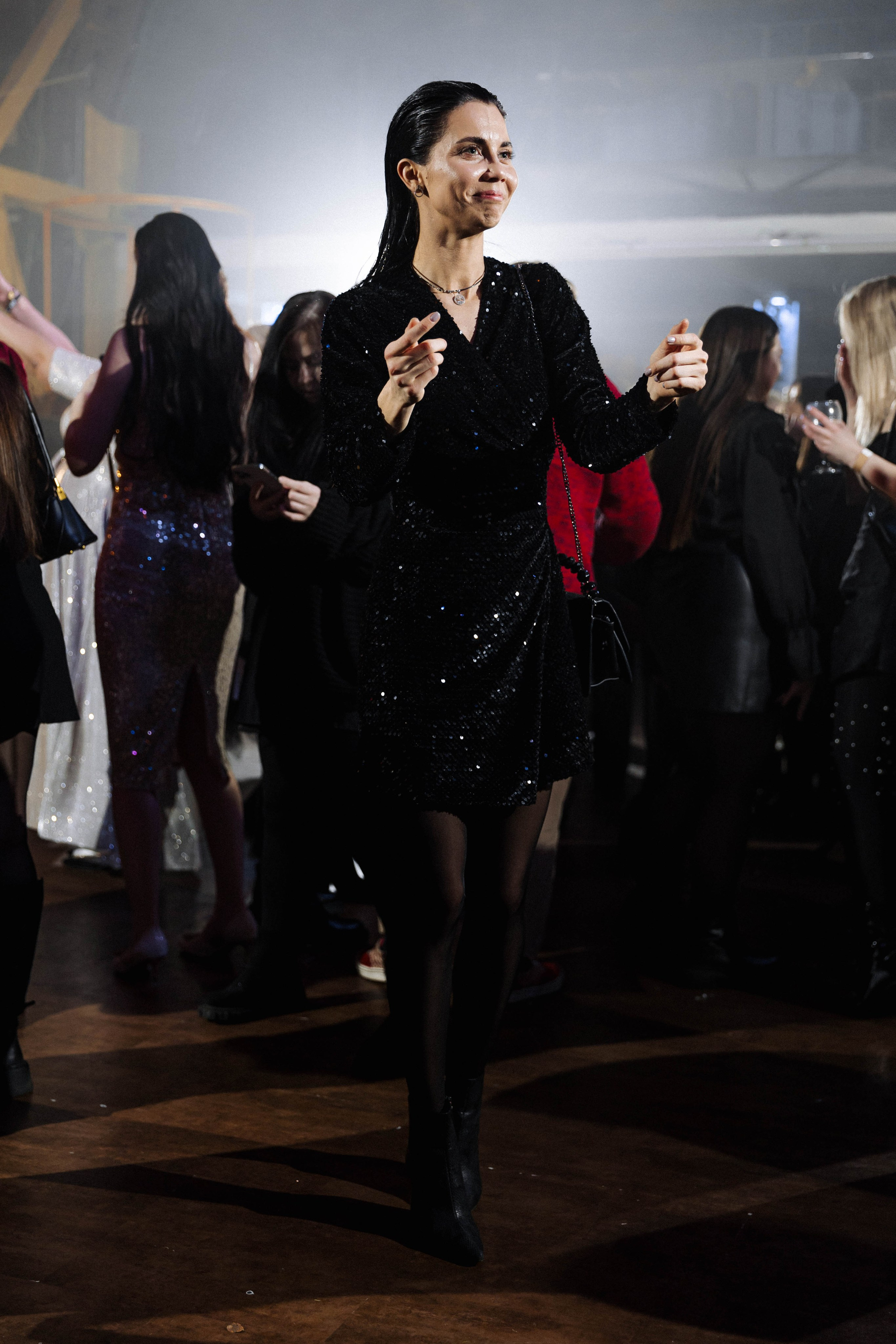 Совкомбанк Circus. Э Т О М Ы